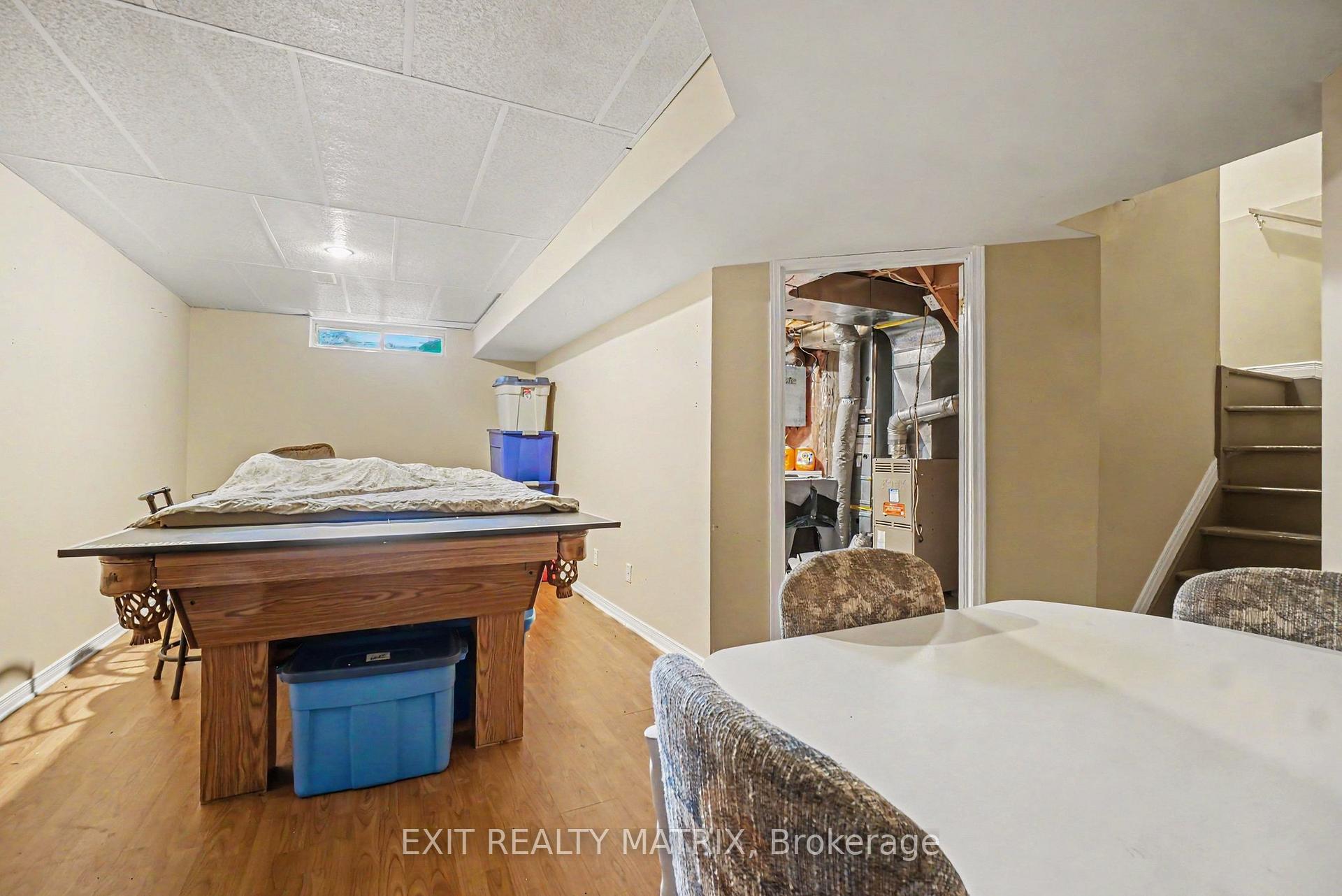 Photo 15 of 2209 Saturn Crescent, Ottawa, Fallingbrook/Gardenway South — HOMEH