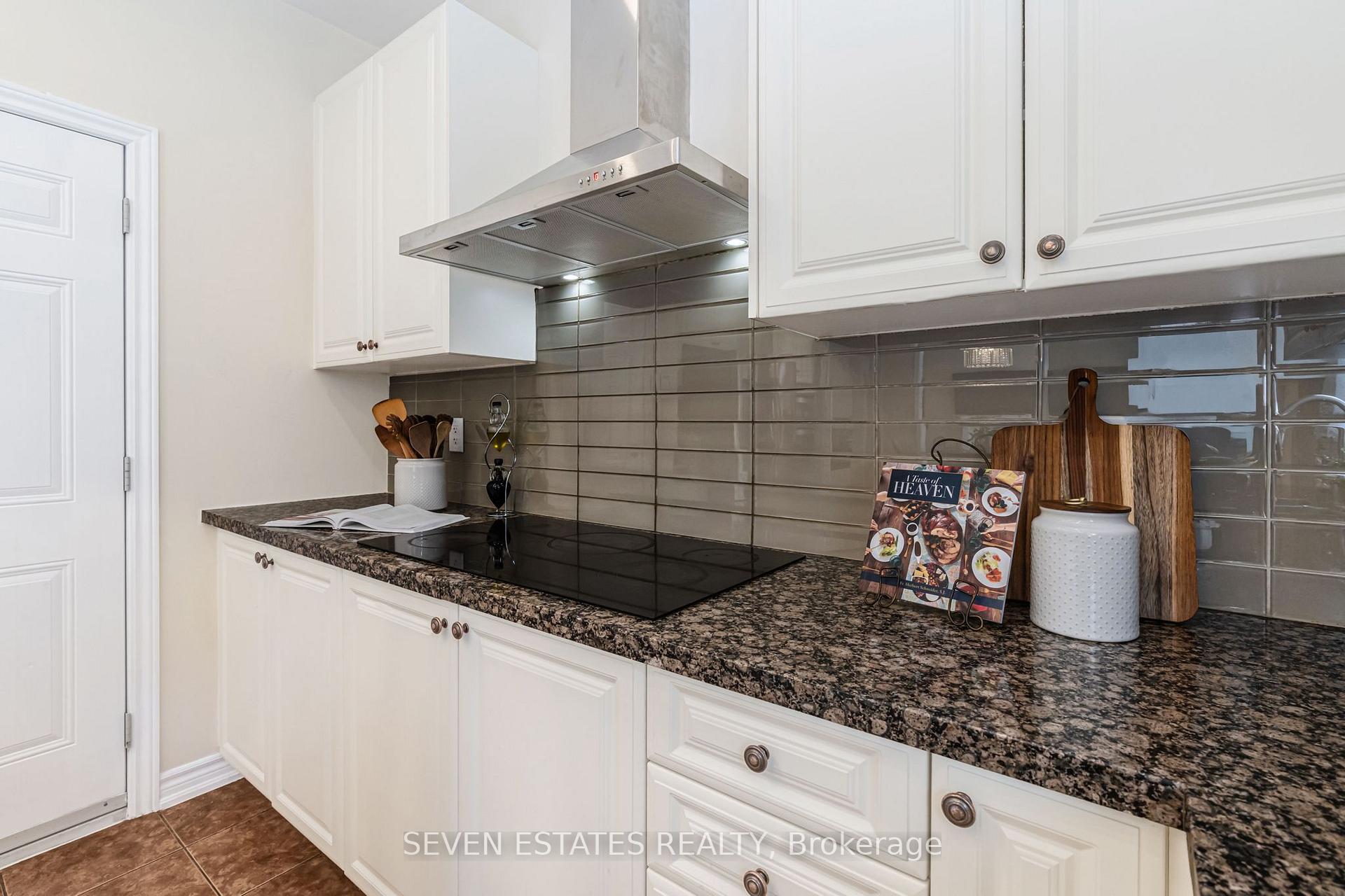 Photo 14 of 30 Sheldon Drive, Ajax, Central — HOMEH