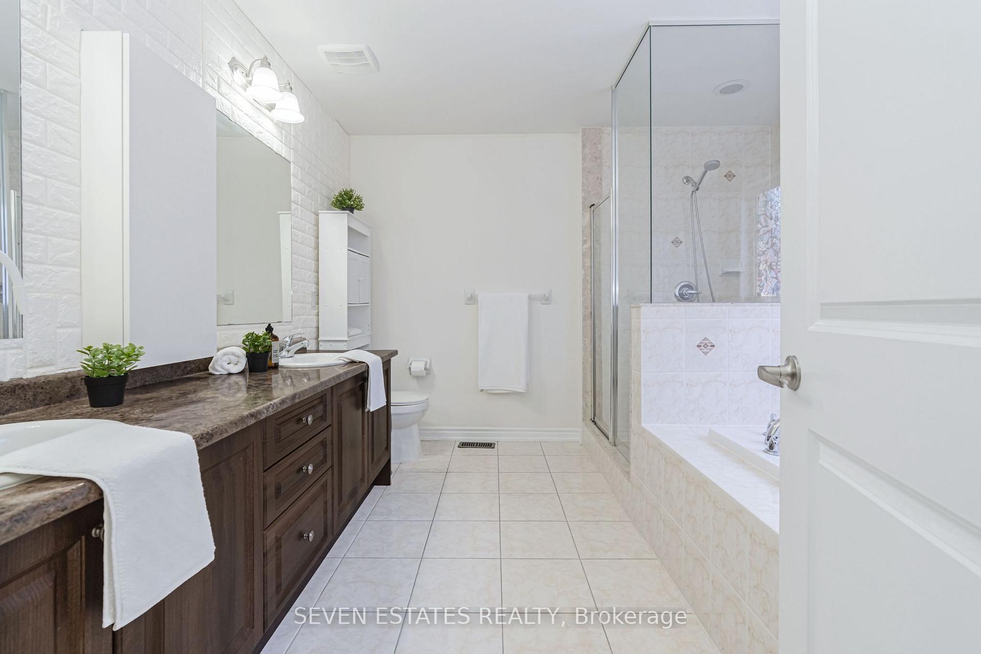 Photo 18 of 30 Sheldon Drive, Ajax, Central — HOMEH