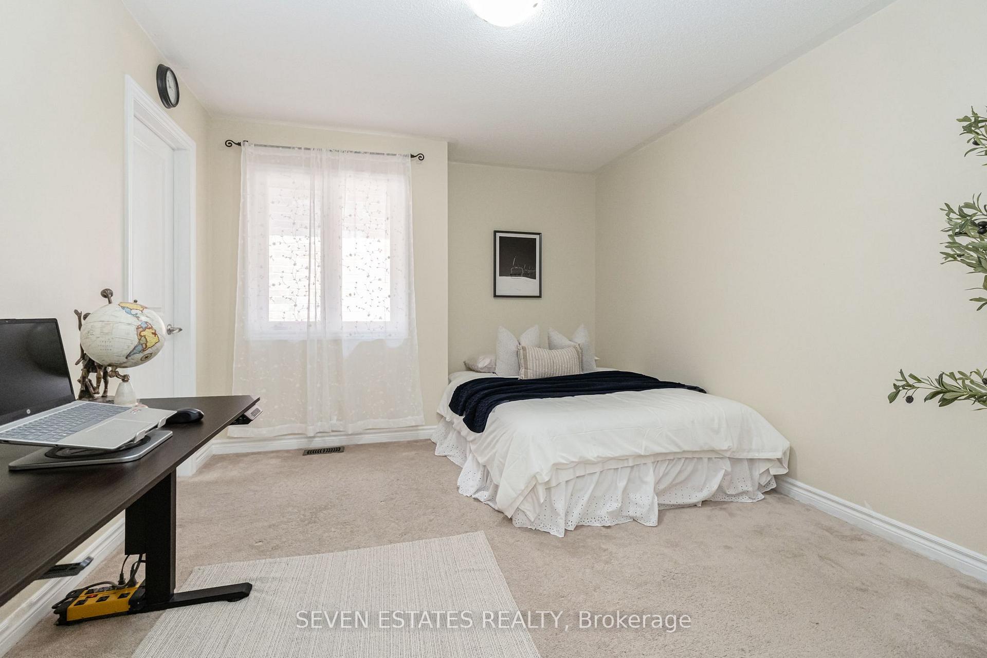 Photo 21 of 30 Sheldon Drive, Ajax, Central — HOMEH