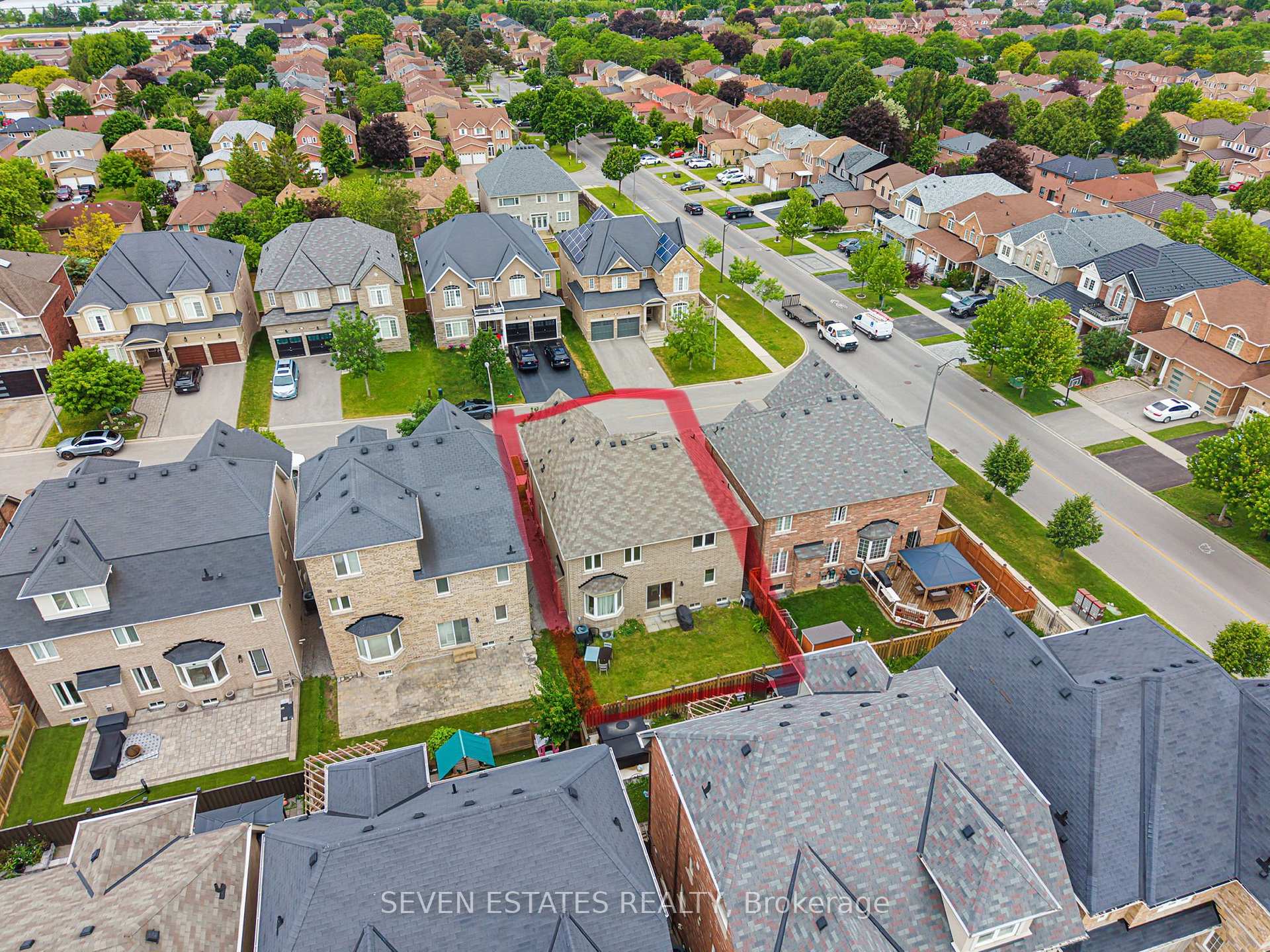 Photo 34 of 30 Sheldon Drive, Ajax, Central — HOMEH