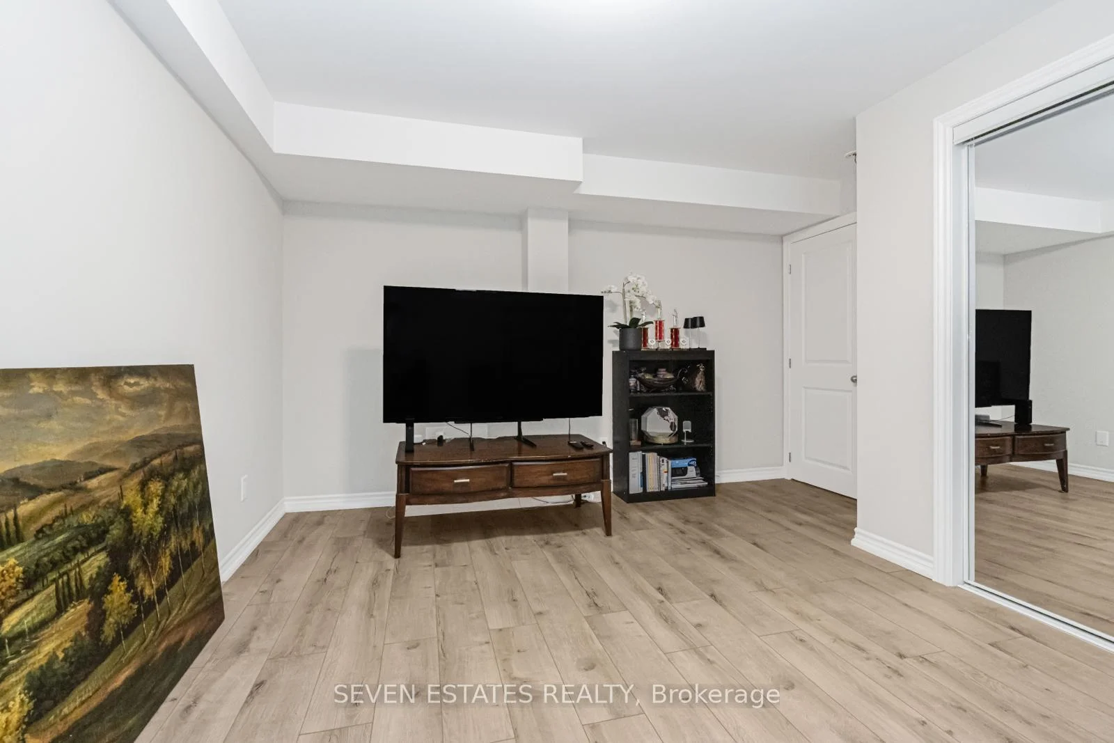 Photo 29 of 30 Sheldon Drive, Ajax, Central — HOMEH