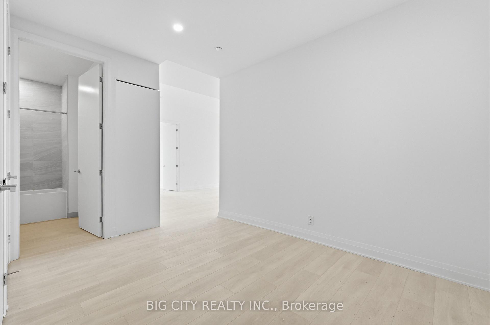 Photo 3 of Unit 213, 25 Frederick Todd Way, Toronto, Thorncliffe Park — HOMEH