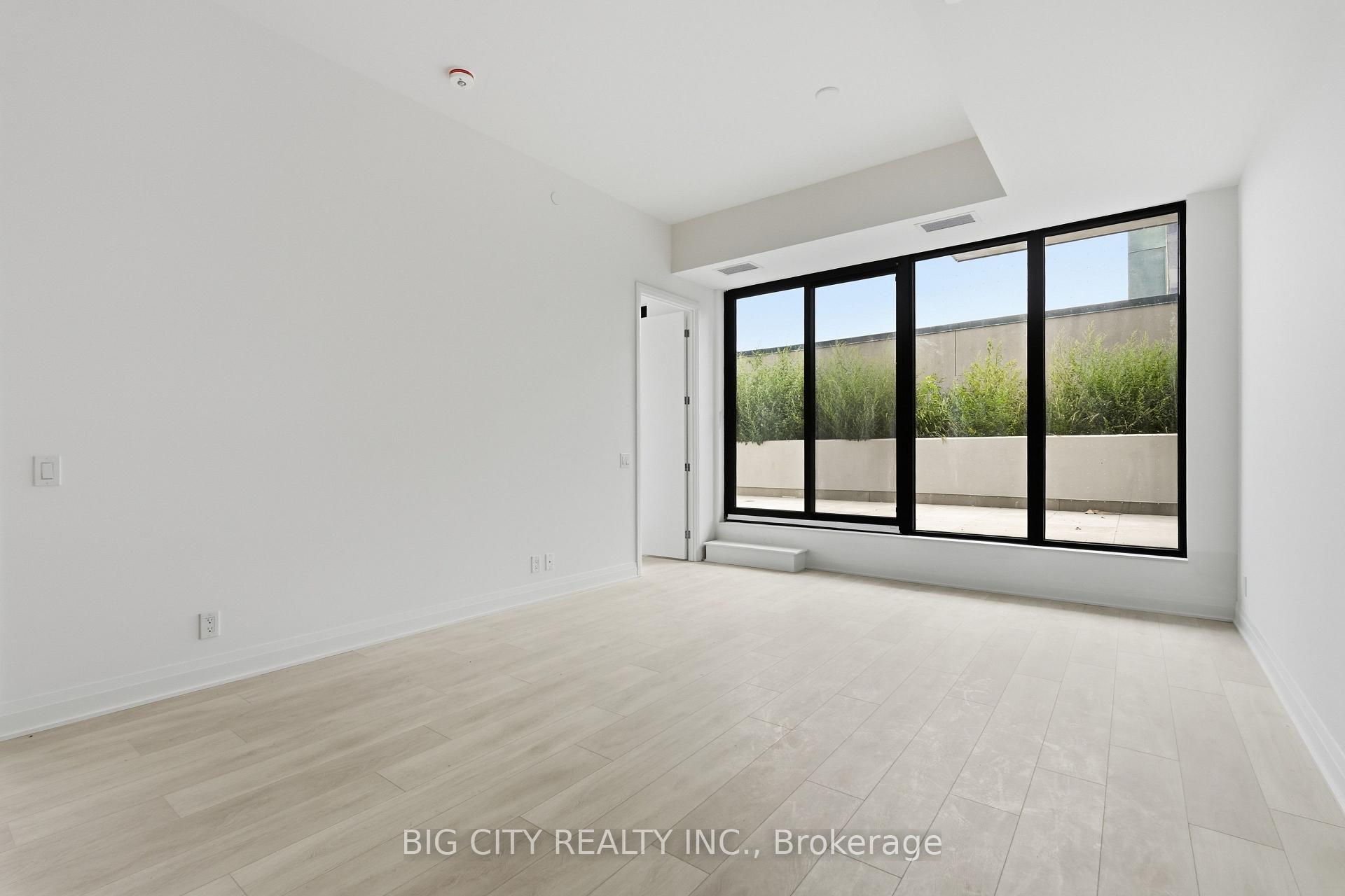 Photo 7 of Unit 213, 25 Frederick Todd Way, Toronto, Thorncliffe Park — HOMEH