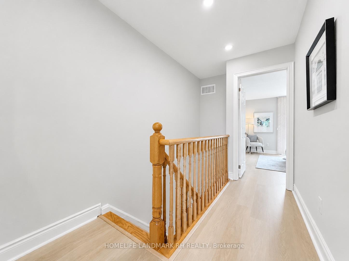 Photo 23 of 30 Times Avenue, Markham, Commerce Valley — HOMEH