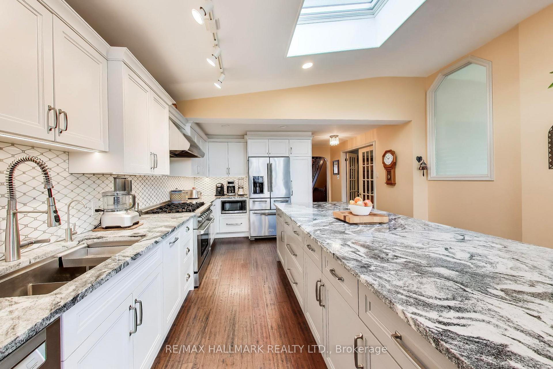 Photo 12 of 76 Ashbourne Drive, Etobicoke, Islington-City Centre West — HOMEH