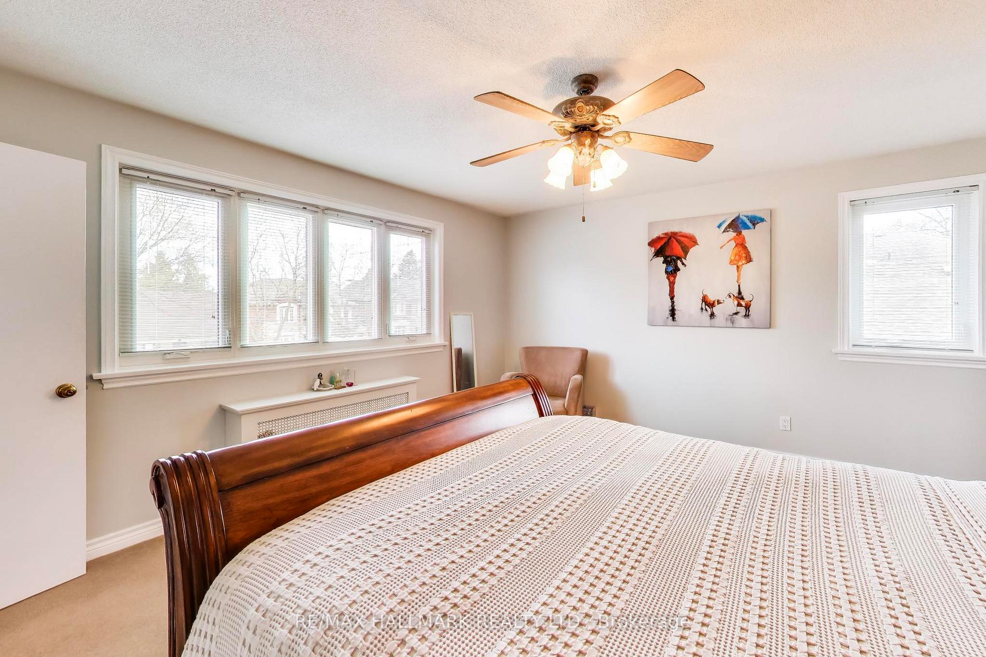 Photo 22 of 76 Ashbourne Drive, Etobicoke, Islington-City Centre West — HOMEH