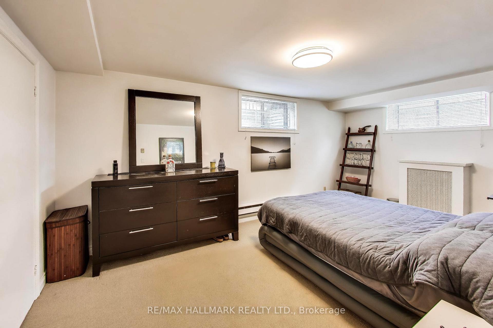 Photo 37 of 76 Ashbourne Drive, Etobicoke, Islington-City Centre West — HOMEH