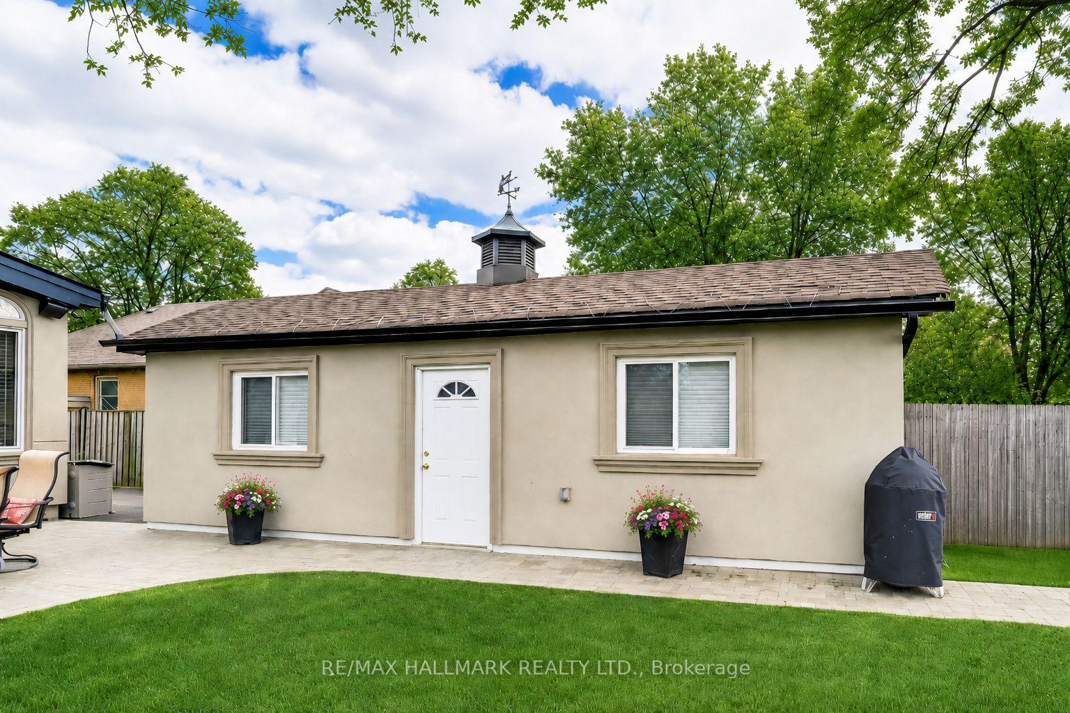 Photo 44 of 76 Ashbourne Drive, Etobicoke, Islington-City Centre West — HOMEH