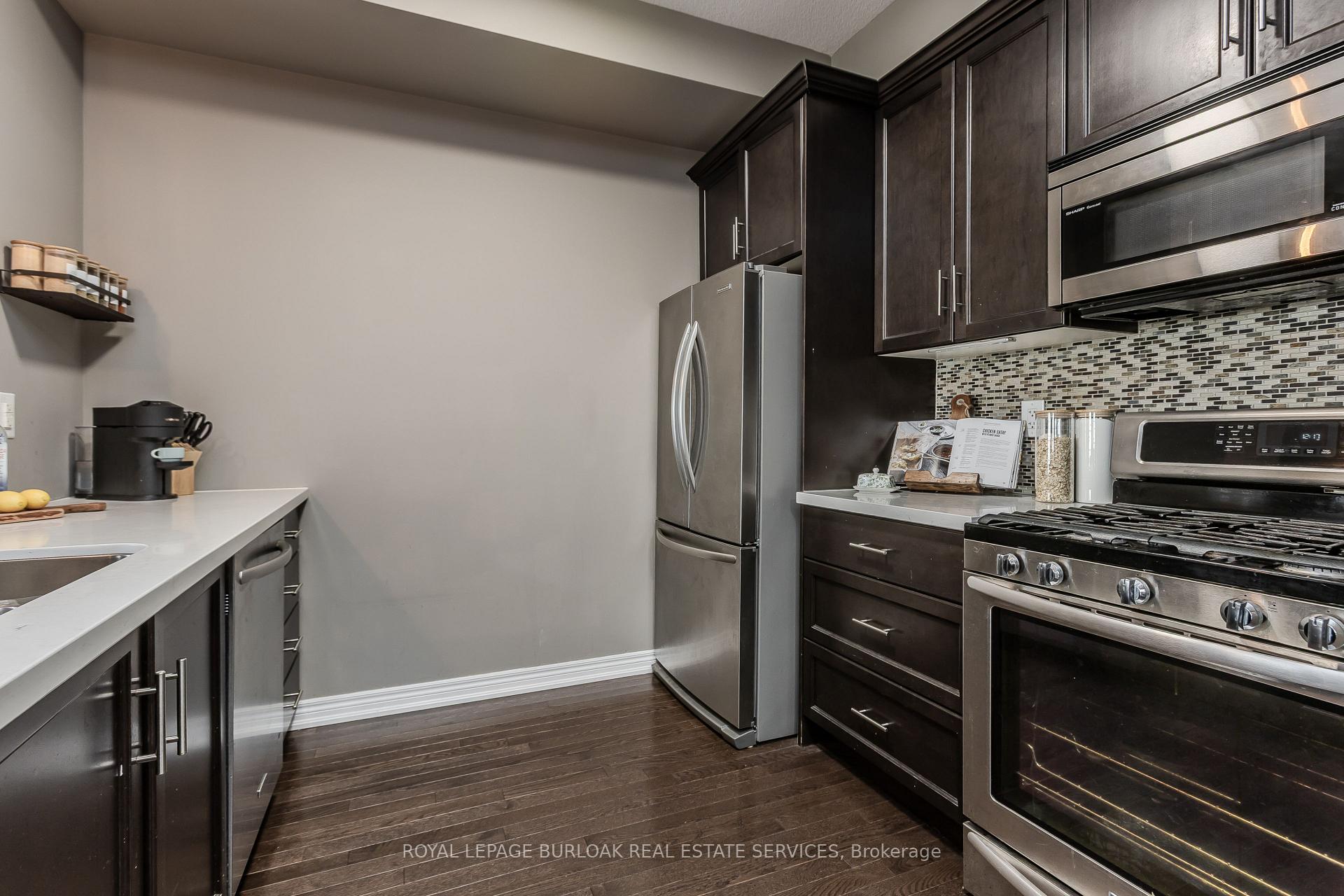 Photo 6 of Unit 29, 215 Dundas Street E, Hamilton, Waterdown — HOMEH