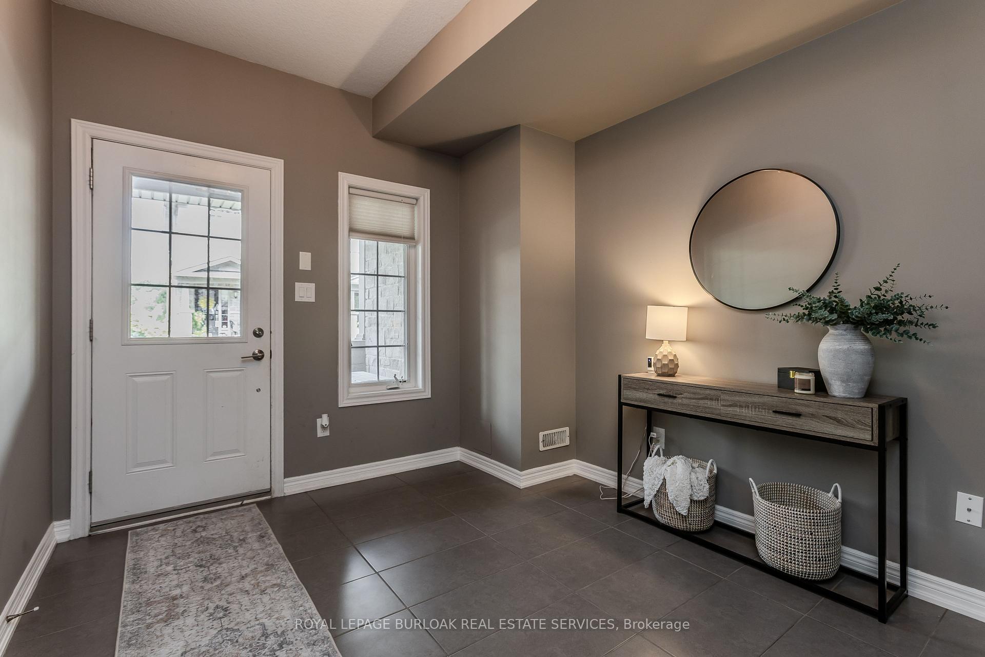 Photo 16 of Unit 29, 215 Dundas Street E, Hamilton, Waterdown — HOMEH