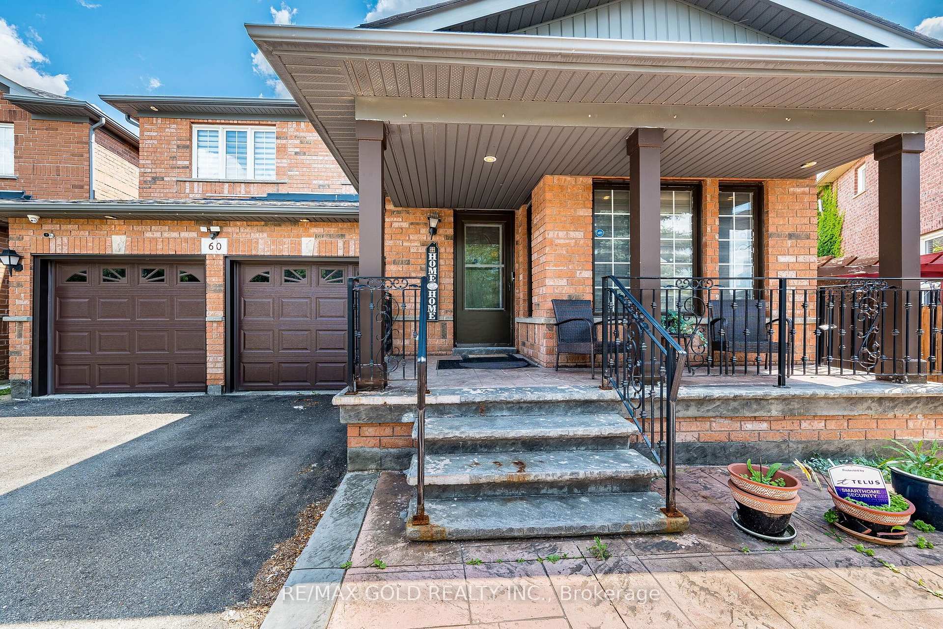 Photo 2 of 60 Four Seasons Circle, Brampton, Fletcher's Meadow — HOMEH