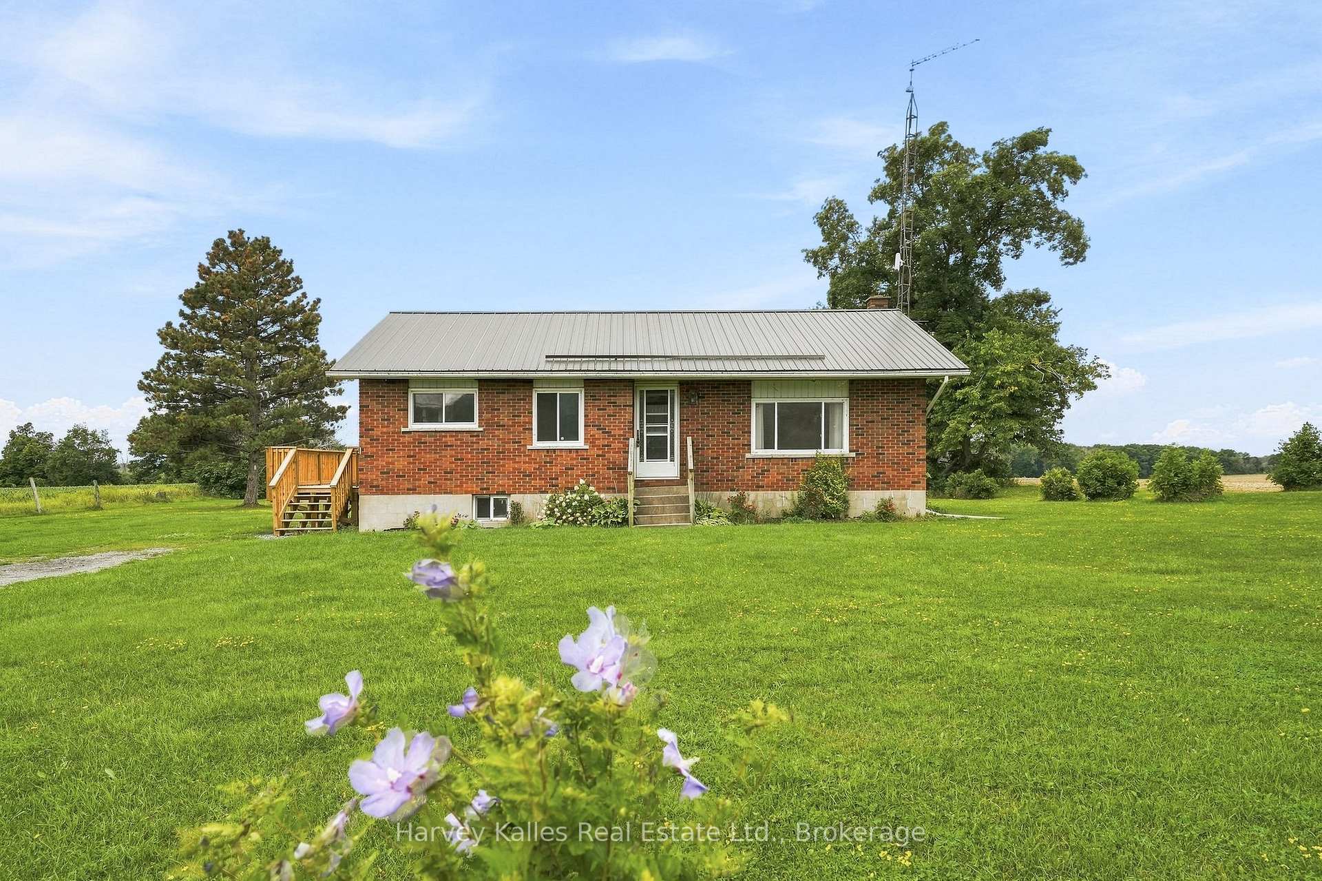 Photo of 147 Caughey Road