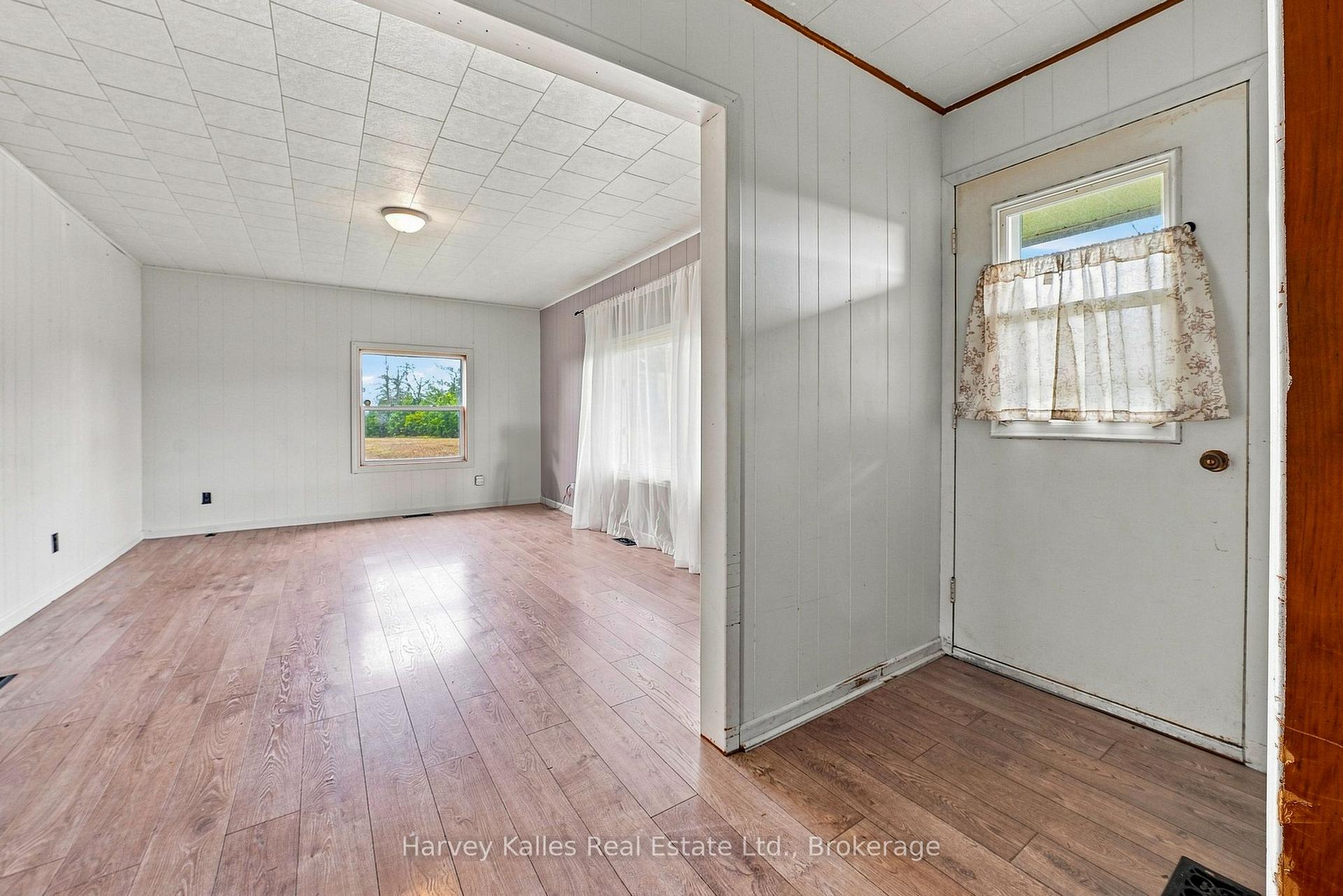 Photo 3 of 147 Caughey Road, Prince Edward County, Sophiasburg Ward — HOMEH