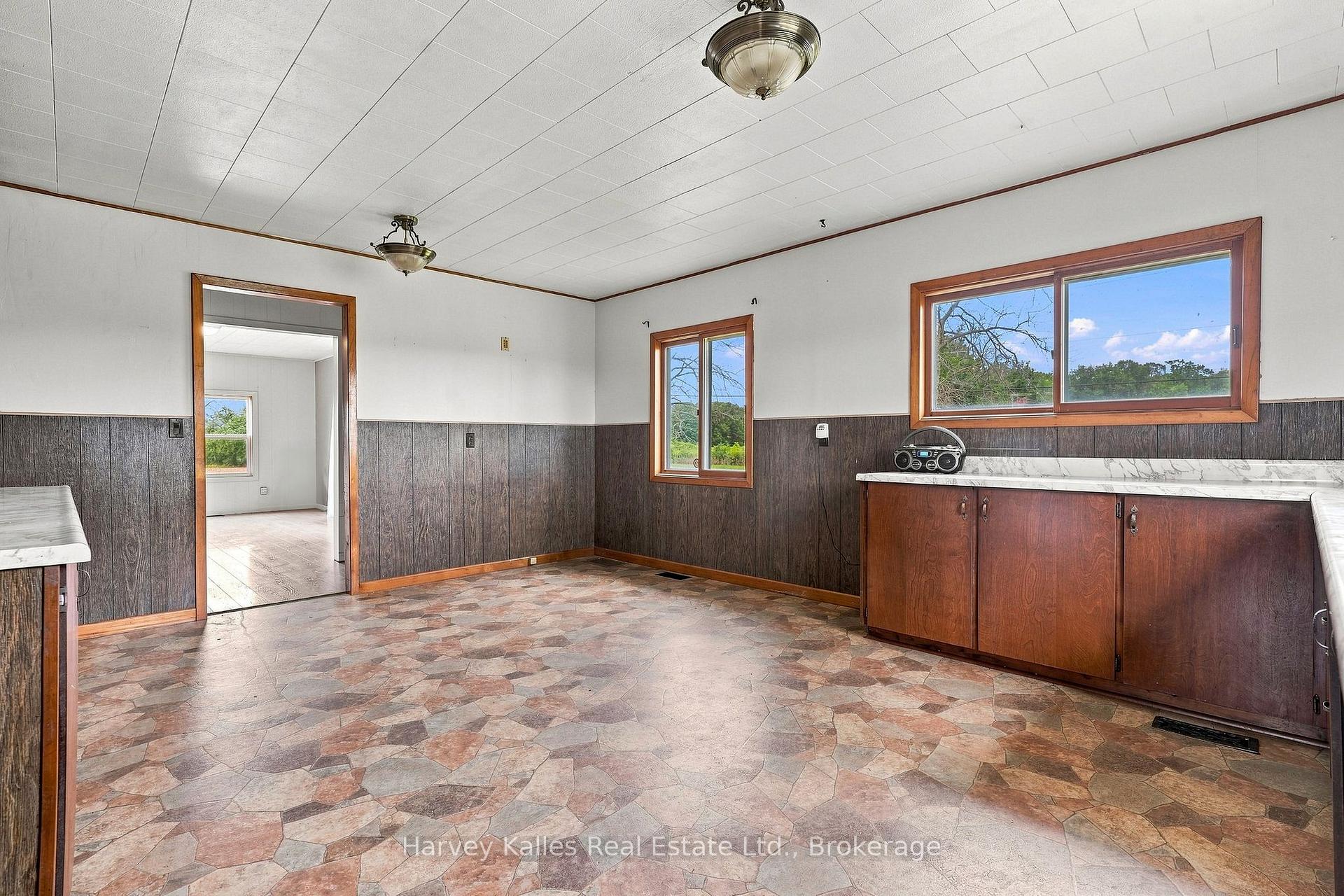 Photo 7 of 147 Caughey Road, Prince Edward County, Sophiasburg Ward — HOMEH