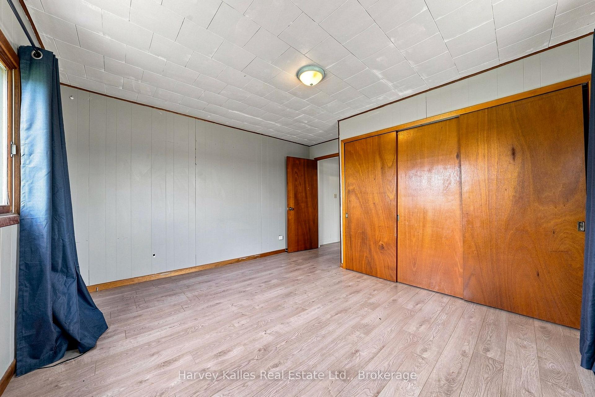 Photo 23 of 147 Caughey Road, Prince Edward County, Sophiasburg Ward — HOMEH