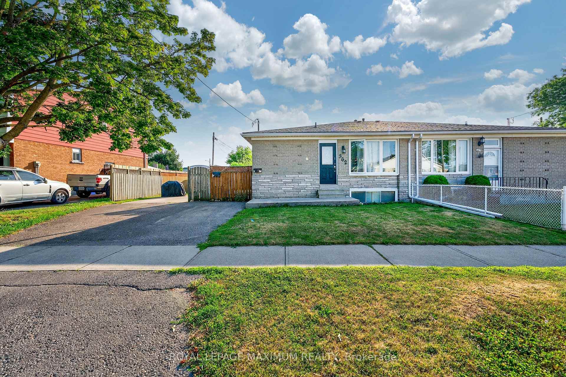 Photo 2 of Unit Basement, 362 Rosedale Drive, Whitby, Downtown Whitby — HOMEH