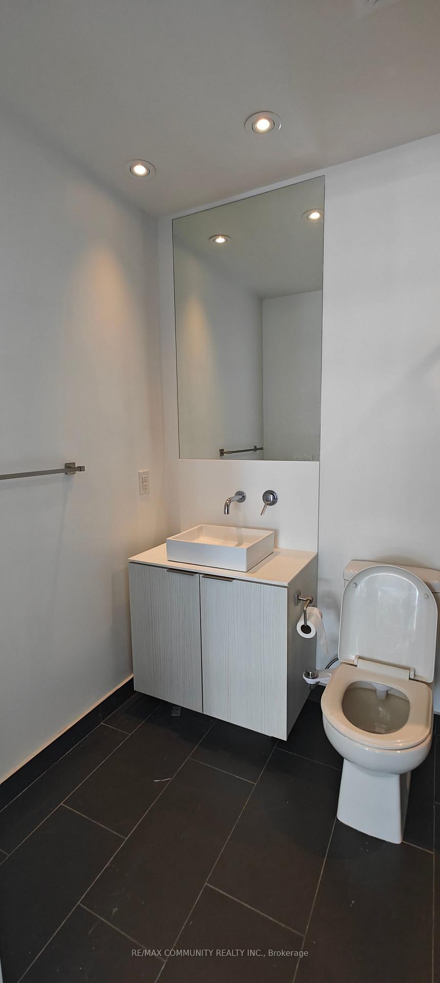 Photo 10 of Unit 2505, 159 Dundas Street E, Toronto, Church-Yonge Corridor — HOMEH