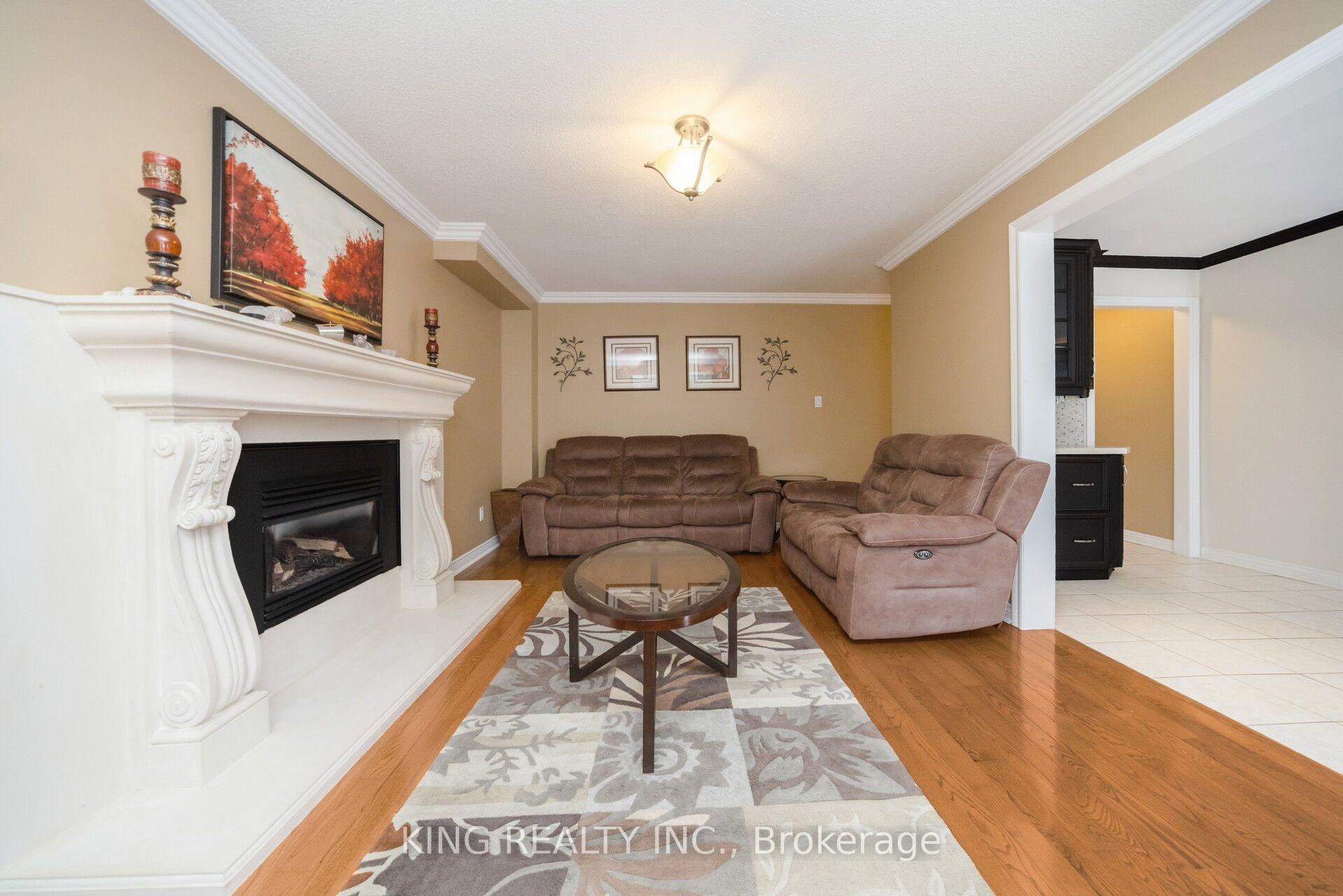 Photo 15 of 52 Leeward Drive, Brampton, Westgate — HOMEH