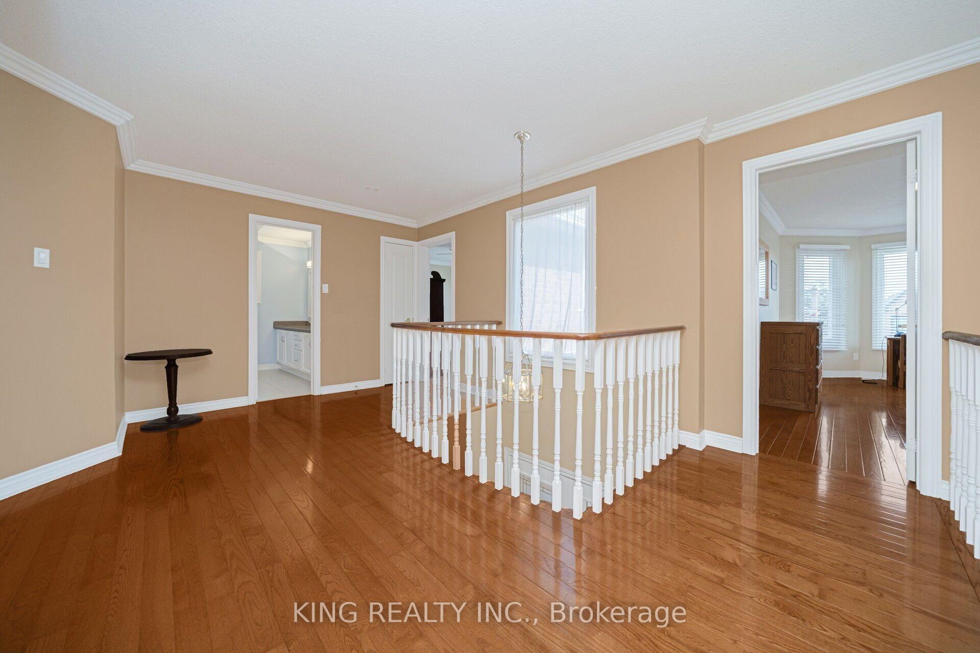 Photo 21 of 52 Leeward Drive, Brampton, Westgate — HOMEH