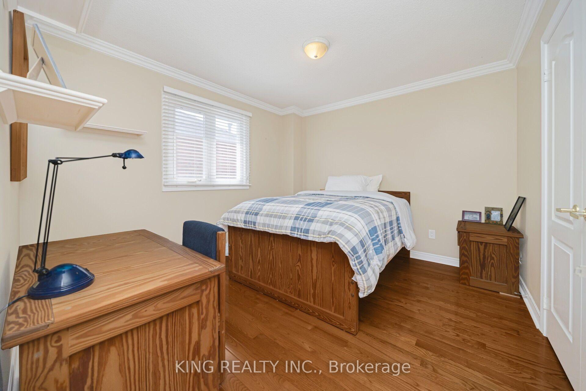 Photo 24 of 52 Leeward Drive, Brampton, Westgate — HOMEH