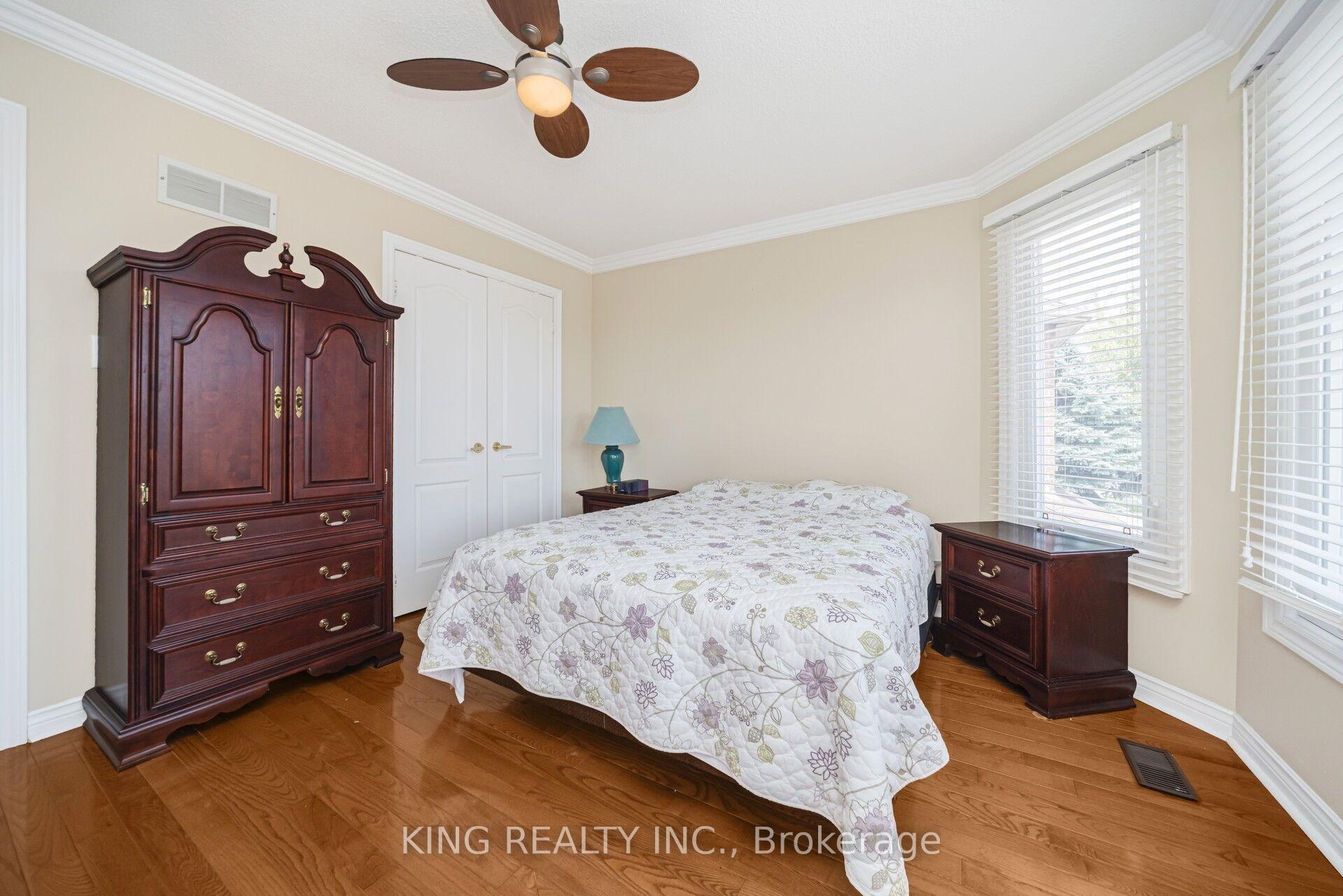 Photo 27 of 52 Leeward Drive, Brampton, Westgate — HOMEH