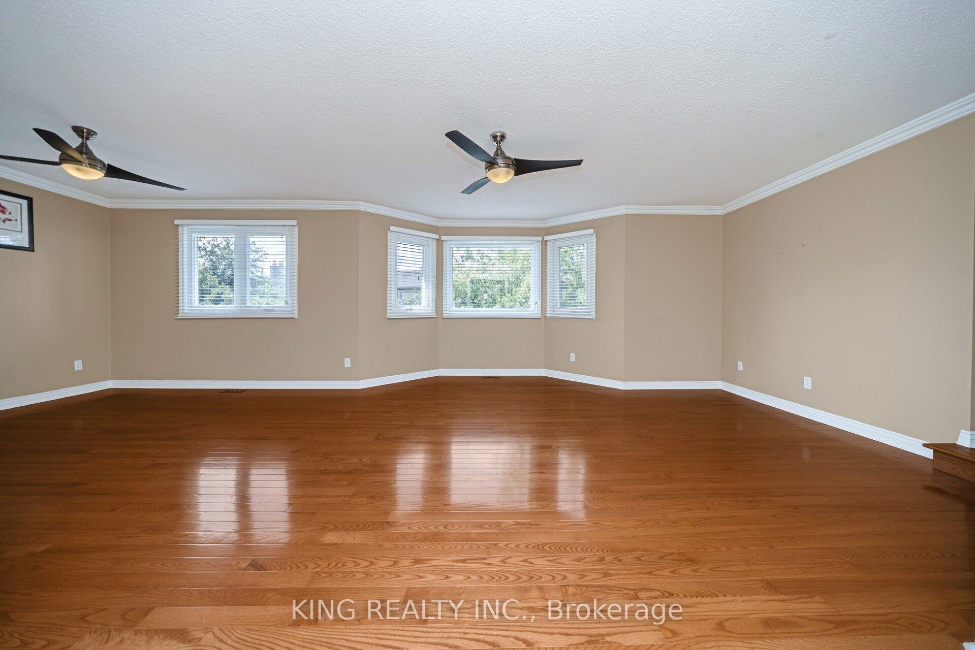 Photo 30 of 52 Leeward Drive, Brampton, Westgate — HOMEH