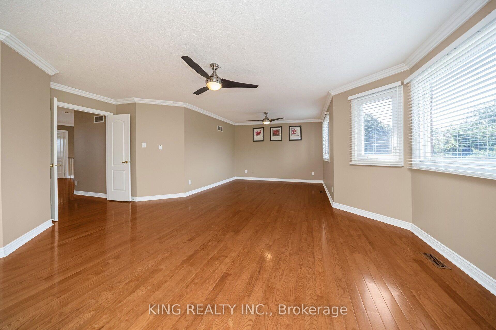 Photo 31 of 52 Leeward Drive, Brampton, Westgate — HOMEH