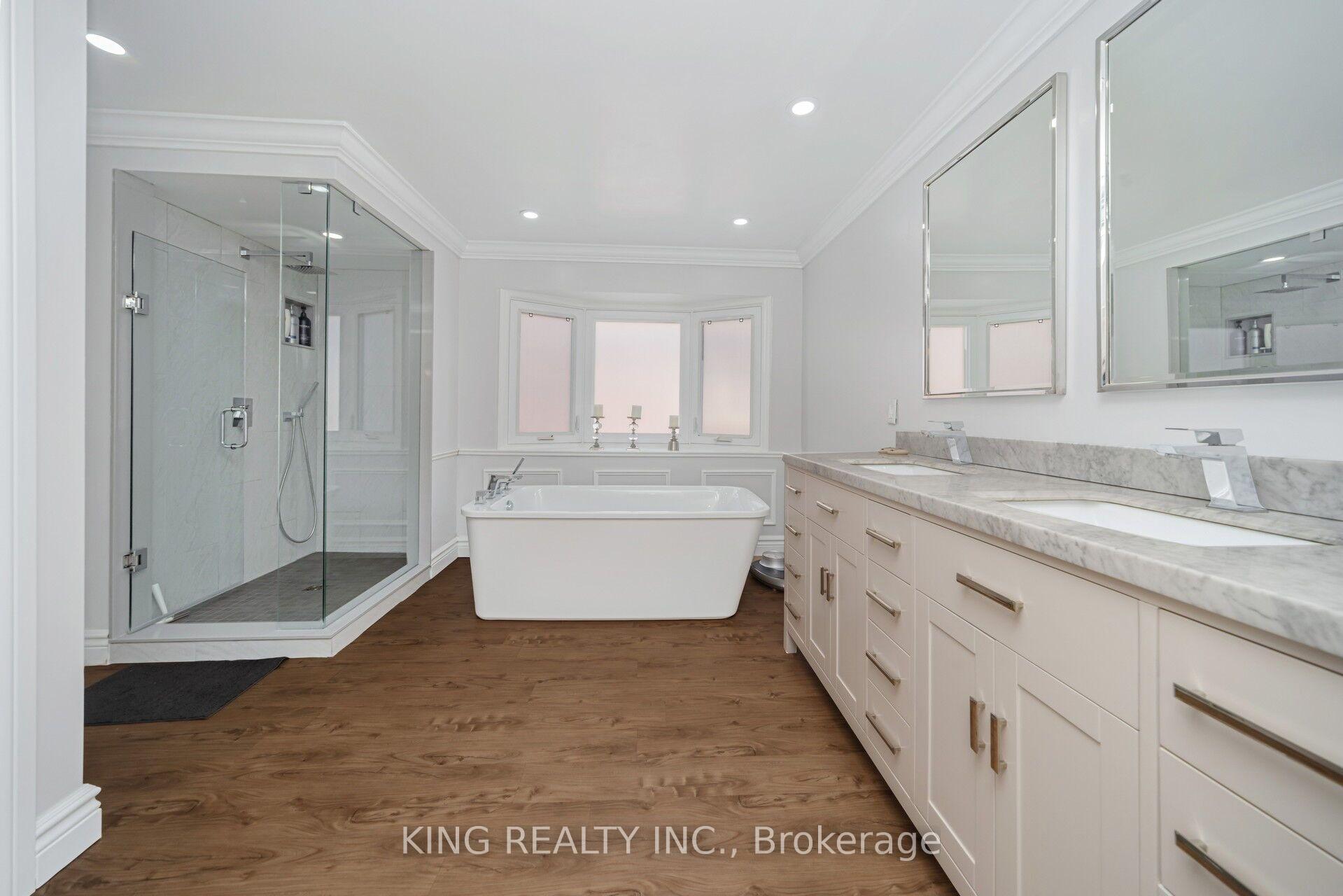 Photo 34 of 52 Leeward Drive, Brampton, Westgate — HOMEH