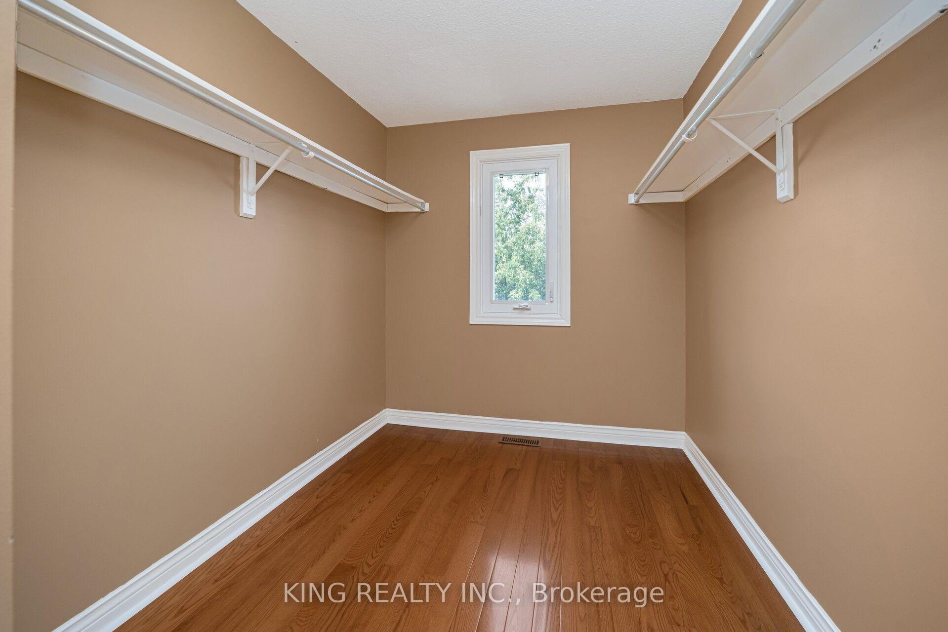 Photo 36 of 52 Leeward Drive, Brampton, Westgate — HOMEH