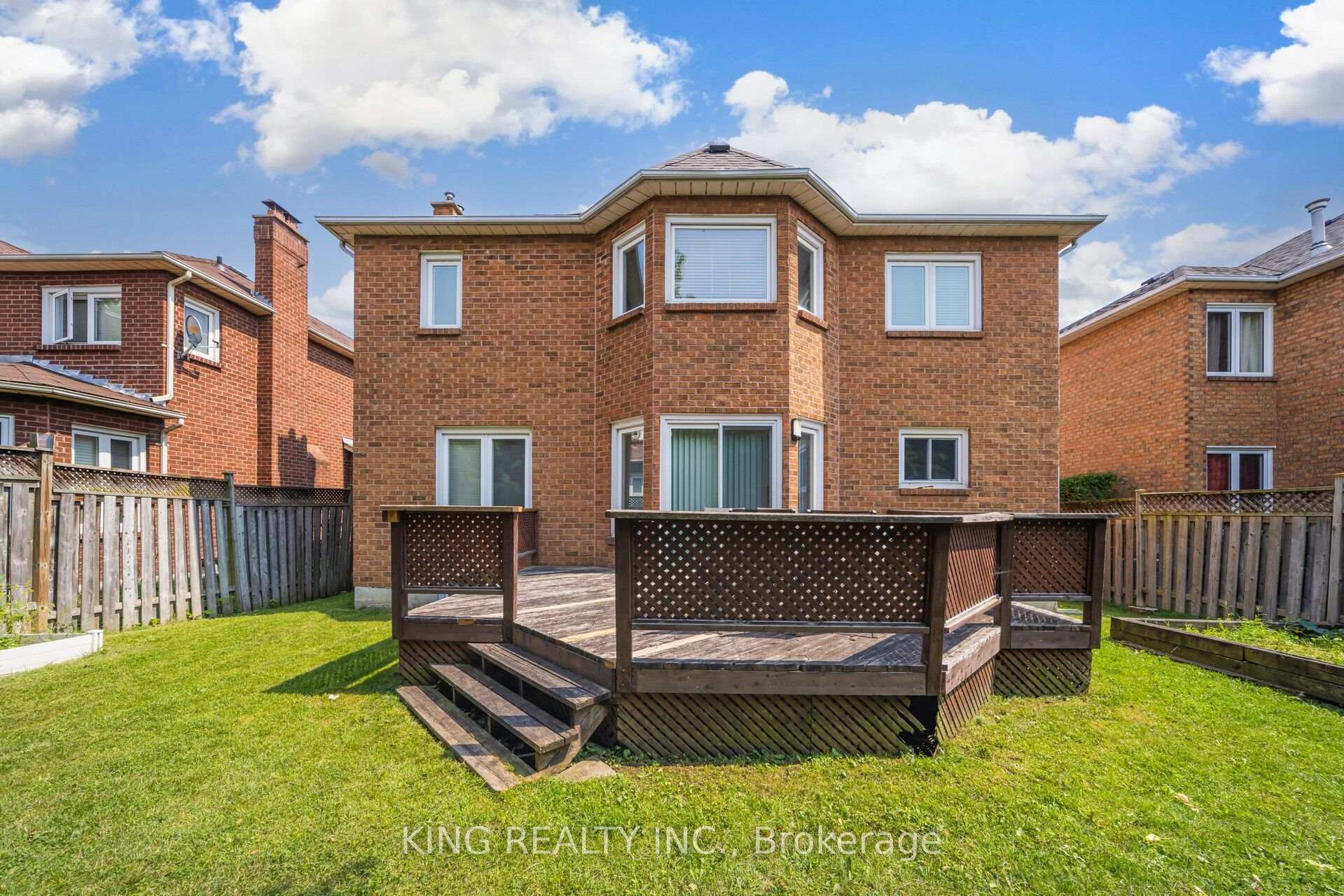Photo 49 of 52 Leeward Drive, Brampton, Westgate — HOMEH