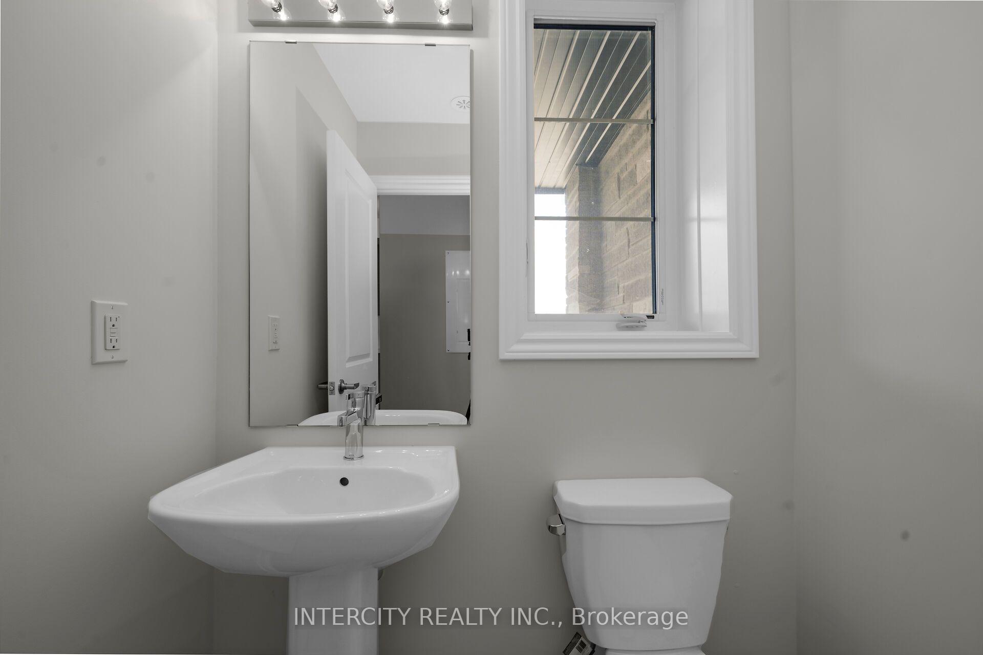 Photo 11 of Unit 16z, 567 Tim Manley Avenue, Caledon, Rural Caledon — HOMEH