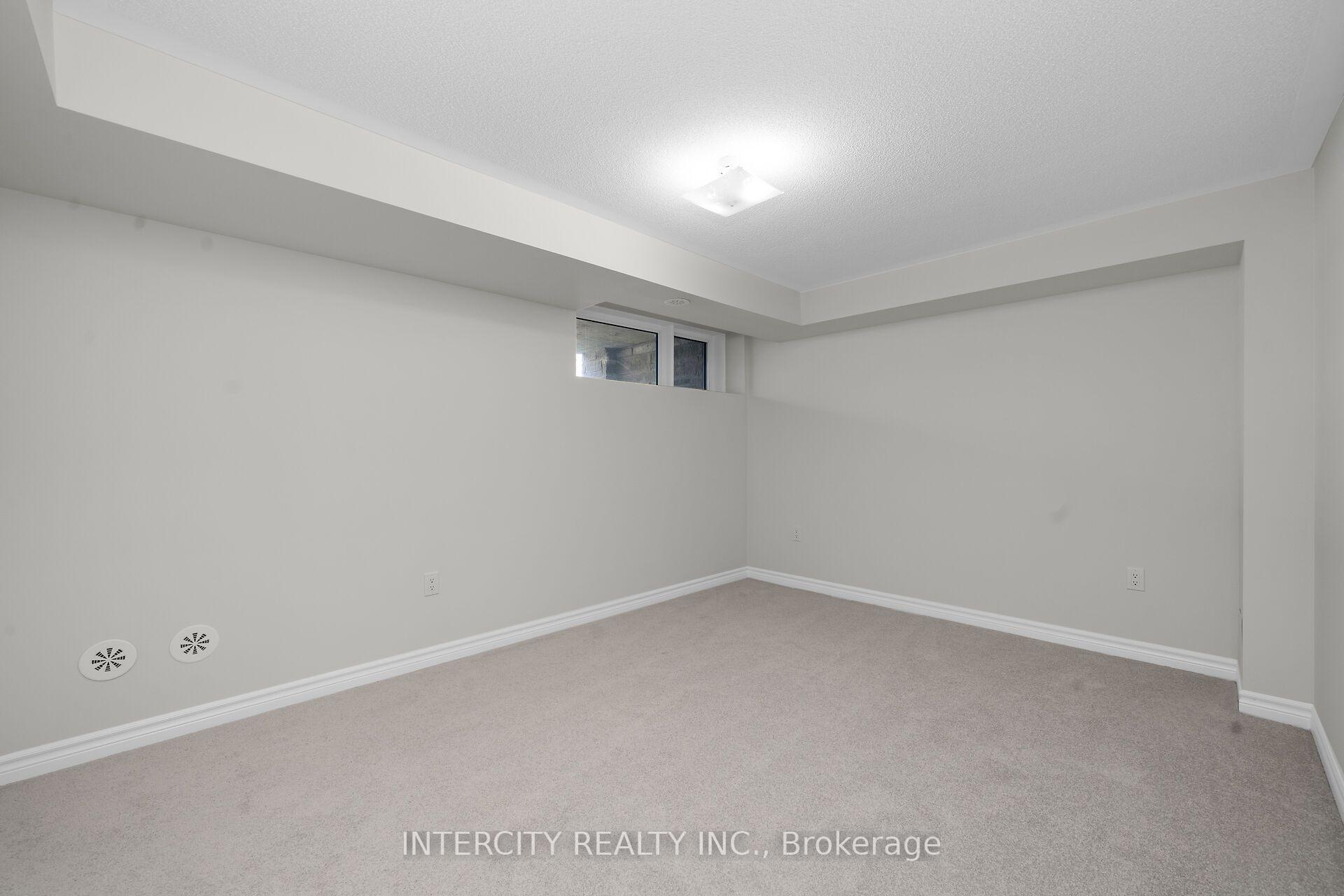 Photo 12 of Unit 16z, 567 Tim Manley Avenue, Caledon, Rural Caledon — HOMEH