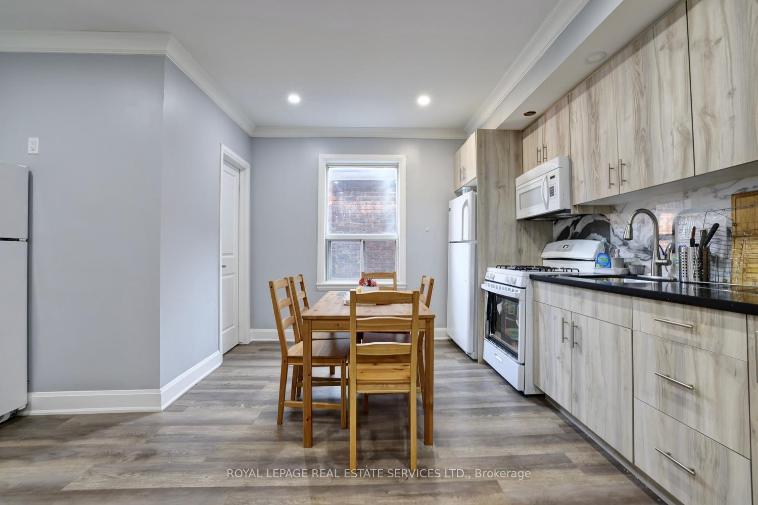 Photo 18 of 234 Lansdowne Avenue, Toronto, Dufferin Grove — HOMEH