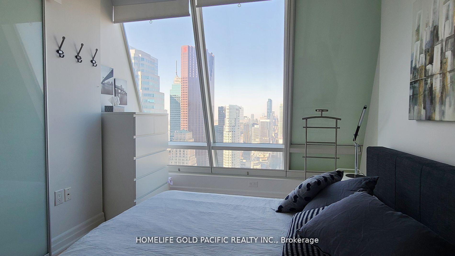 Photo 12 of Unit 5406, 8 The Esplanade, Toronto, Waterfront Communities — HOMEH