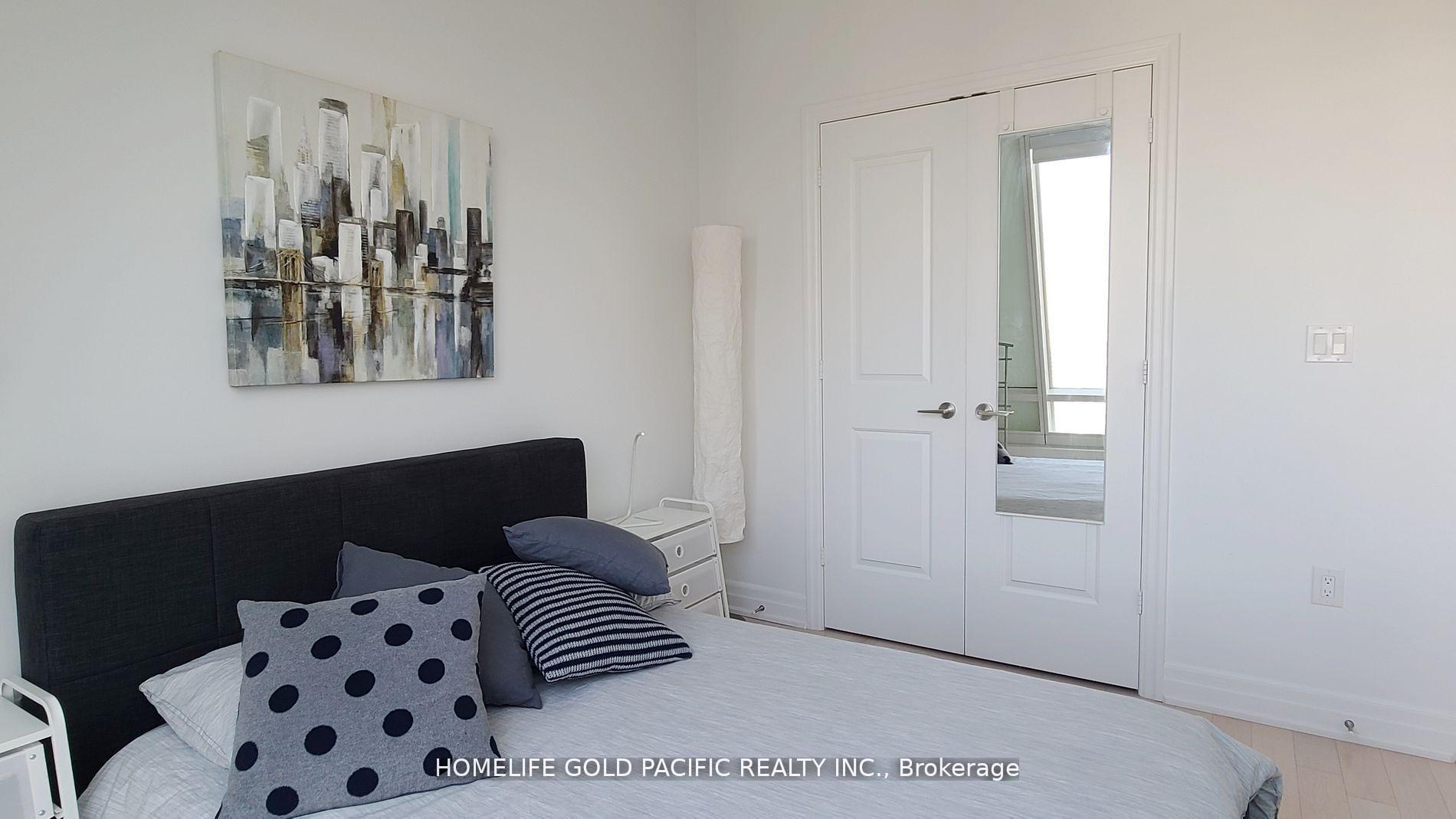 Photo 13 of Unit 5406, 8 The Esplanade, Toronto, Waterfront Communities — HOMEH