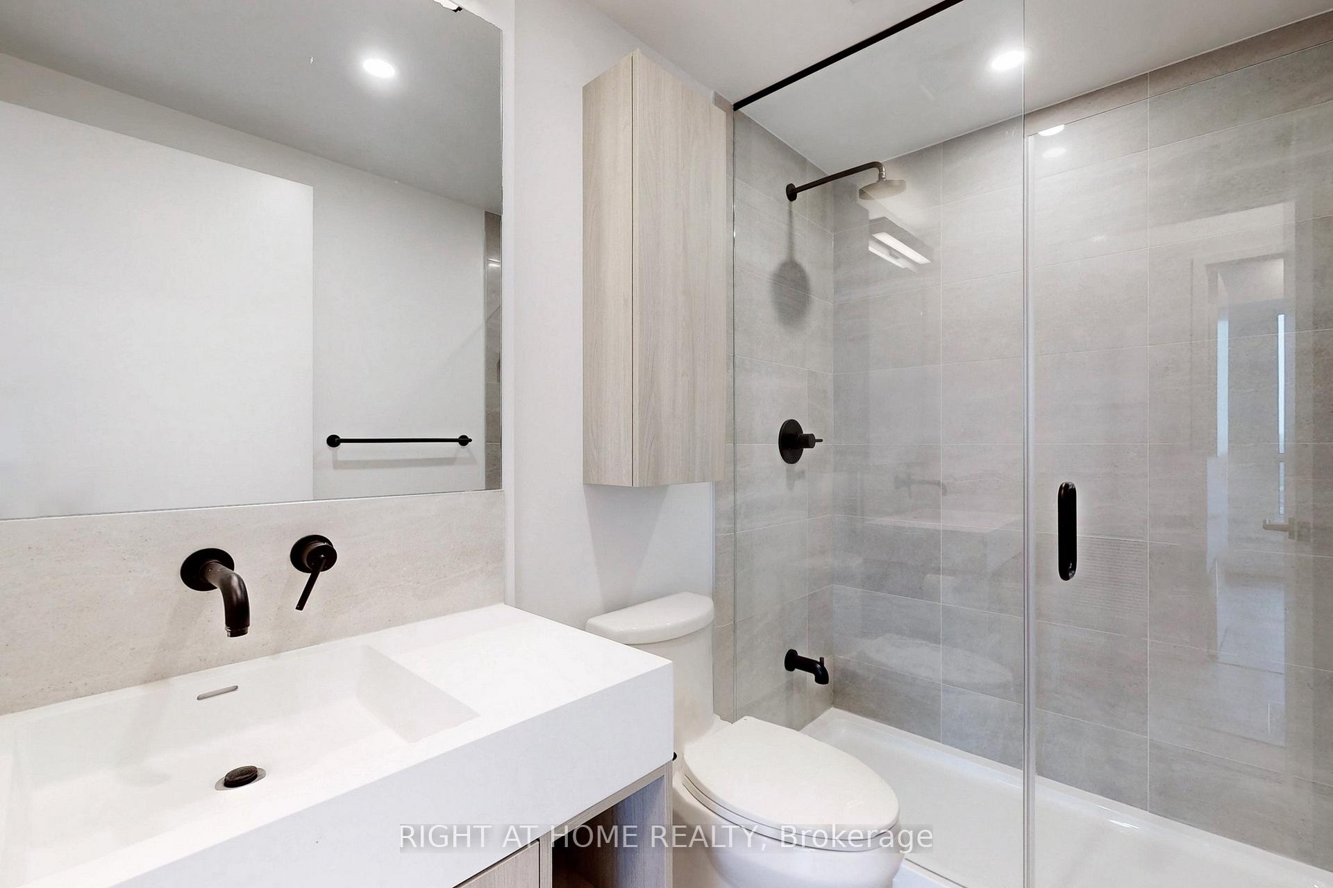 Photo 6 of Unit 3302, 108 Peter Street, Toronto, Waterfront Communities — HOMEH