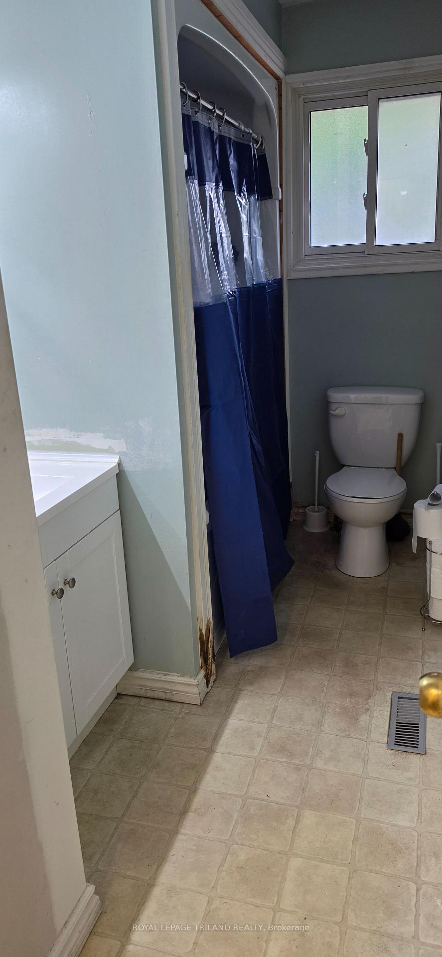 Photo 6 of 783 Dundalk Drive, London, South Q — HOMEH