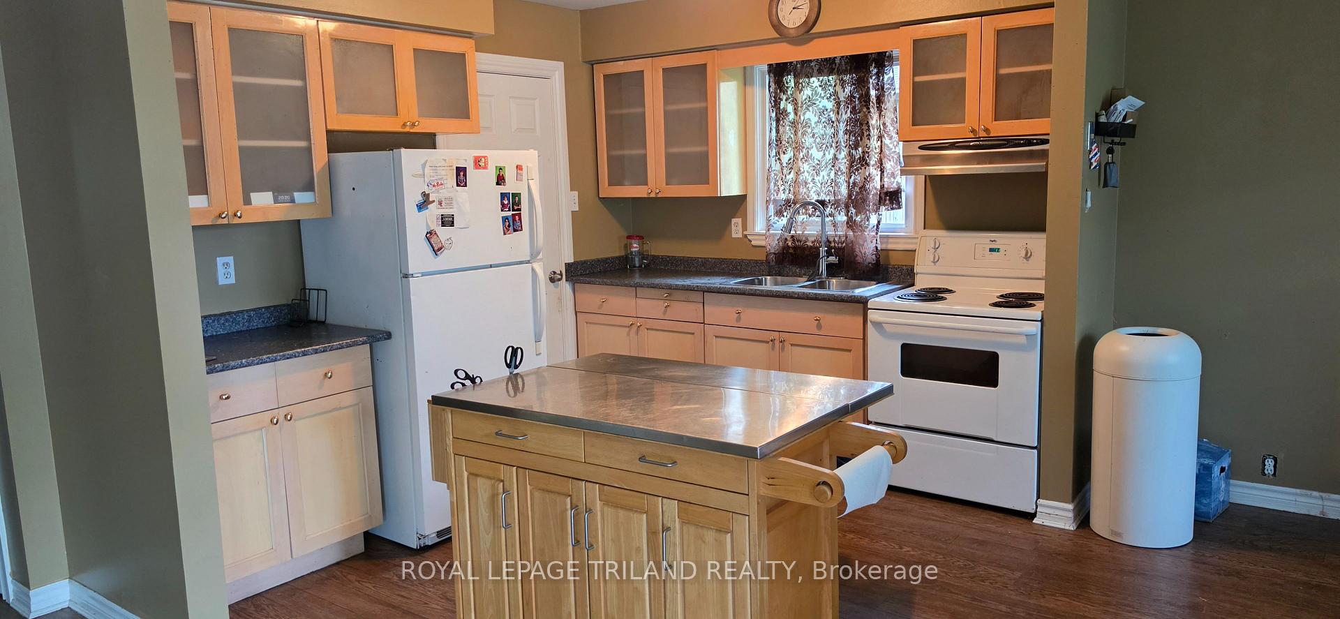 Photo 7 of 783 Dundalk Drive, London, South Q — HOMEH