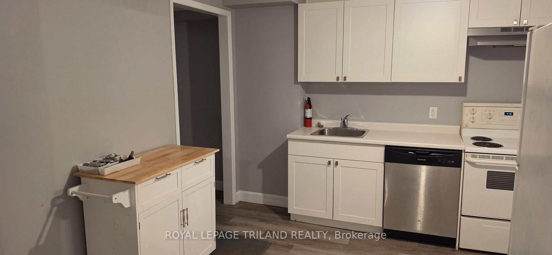 Photo 10 of 783 Dundalk Drive, London, South Q — HOMEH