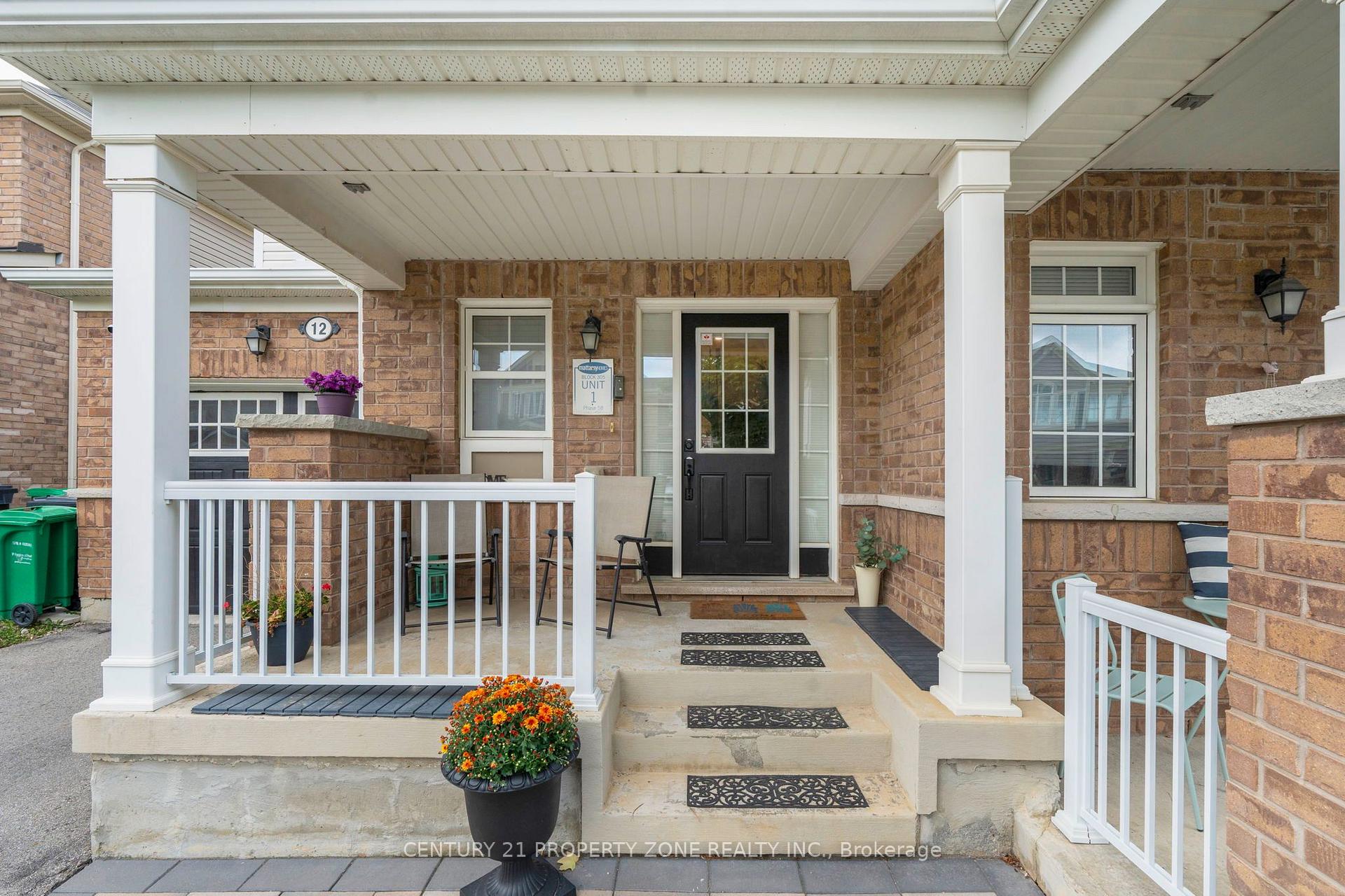 Photo 3 of 12 Lothbury Drive, Brampton, Northwest Brampton — HOMEH