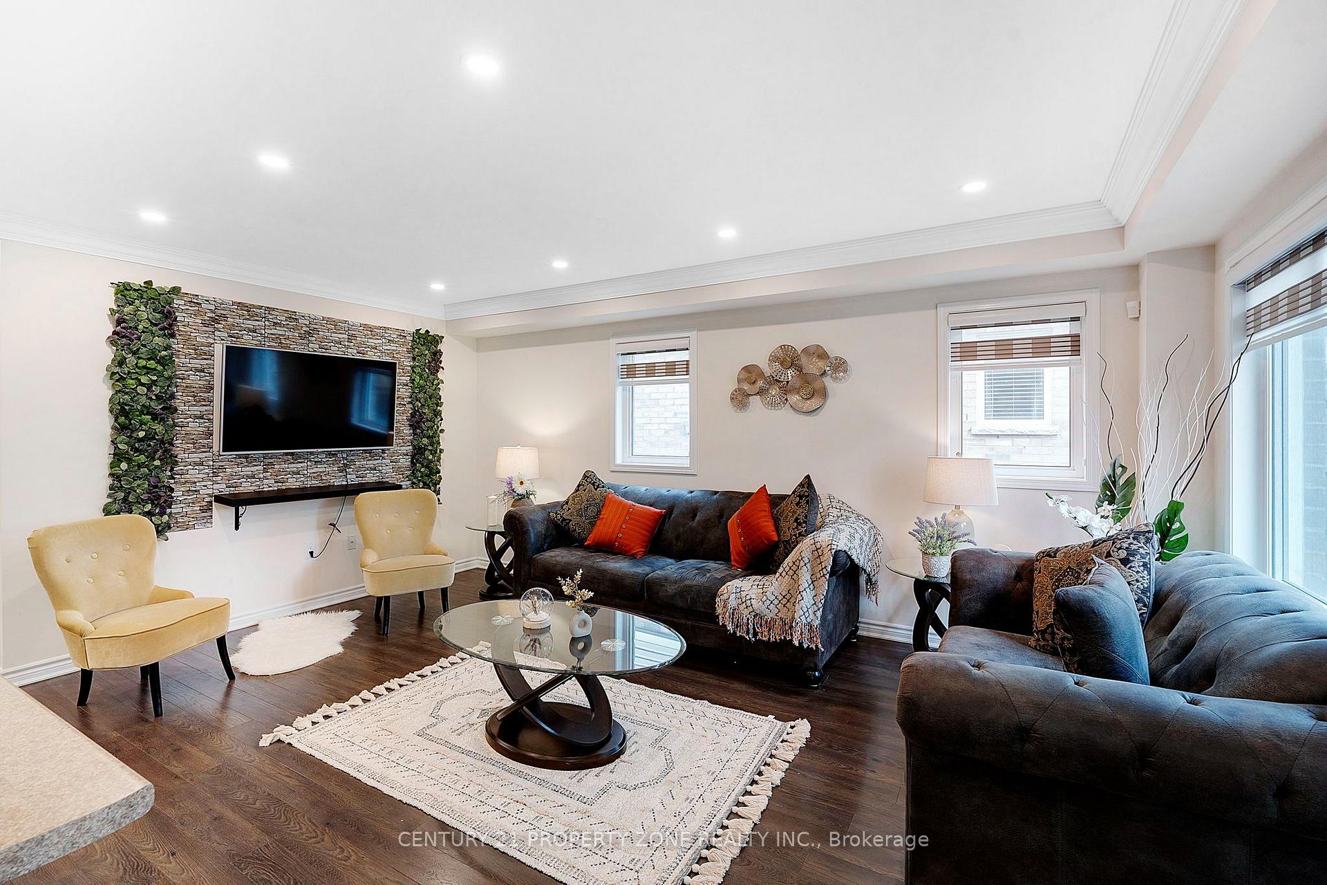 Photo 11 of 12 Lothbury Drive, Brampton, Northwest Brampton — HOMEH
