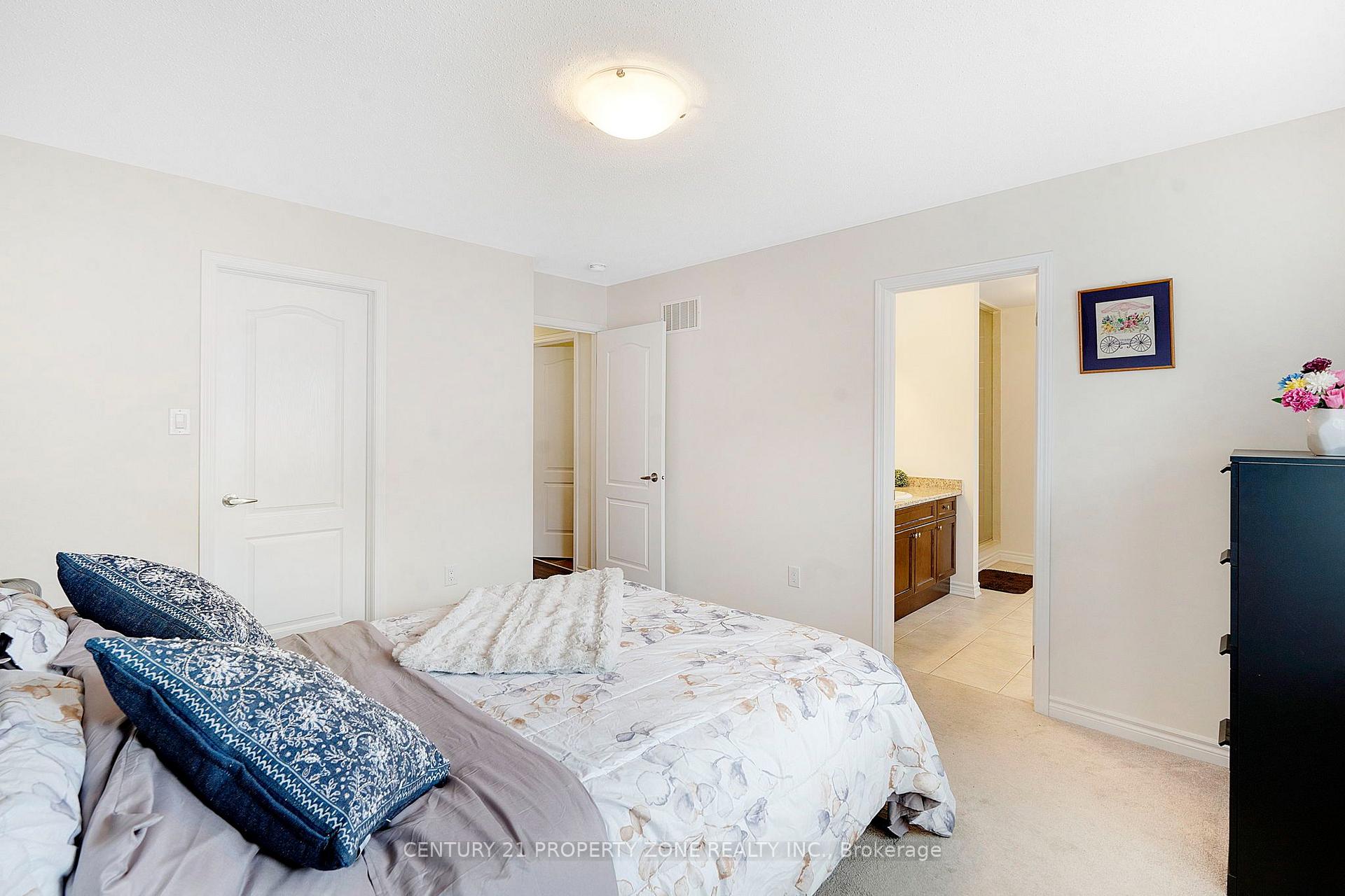 Photo 25 of 12 Lothbury Drive, Brampton, Northwest Brampton — HOMEH