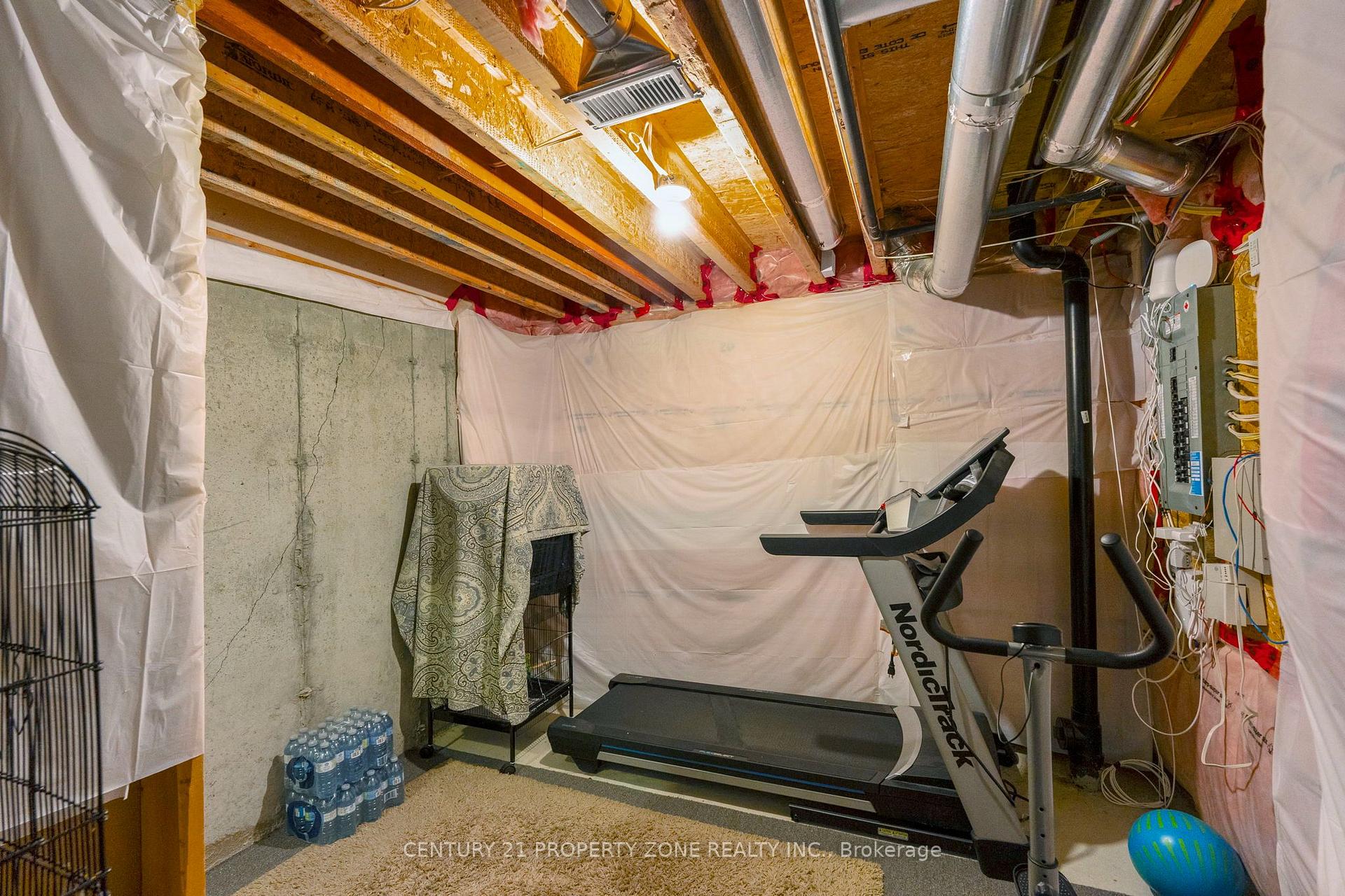 Photo 33 of 12 Lothbury Drive, Brampton, Northwest Brampton — HOMEH