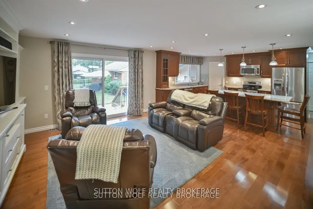 Photo 8 of 60 Sunset Avenue, Warwick, Watford — HOMEH