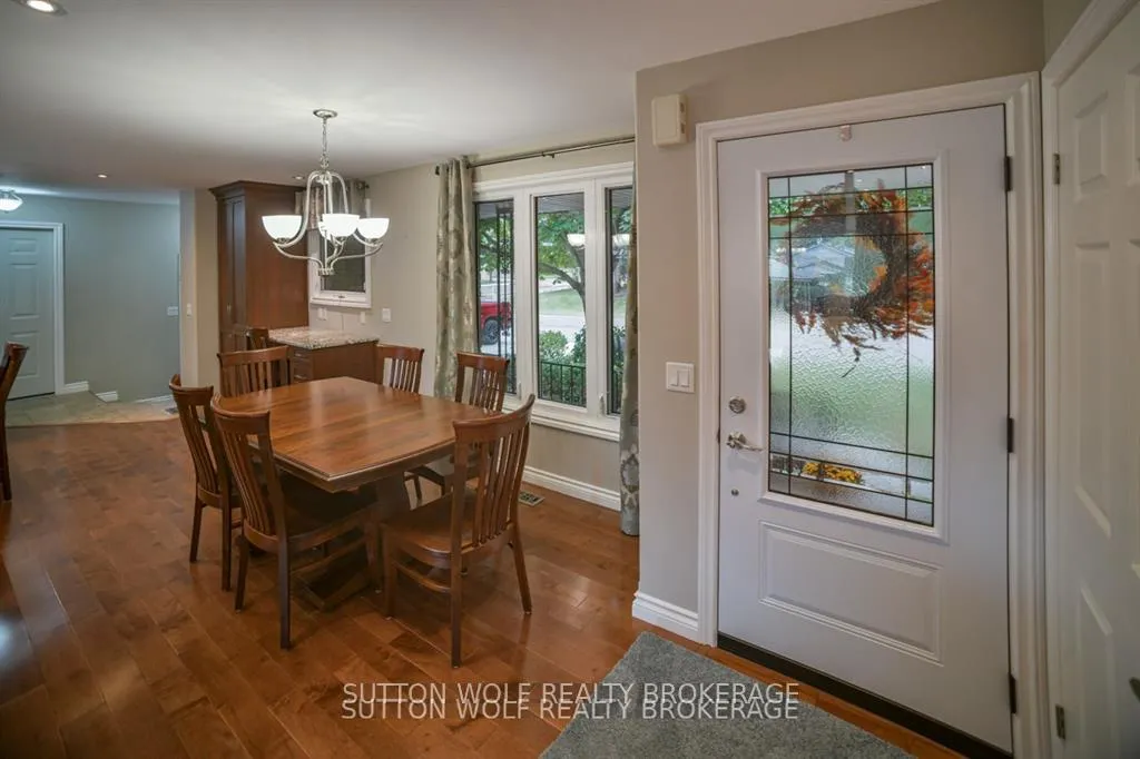 Photo 9 of 60 Sunset Avenue, Warwick, Watford — HOMEH