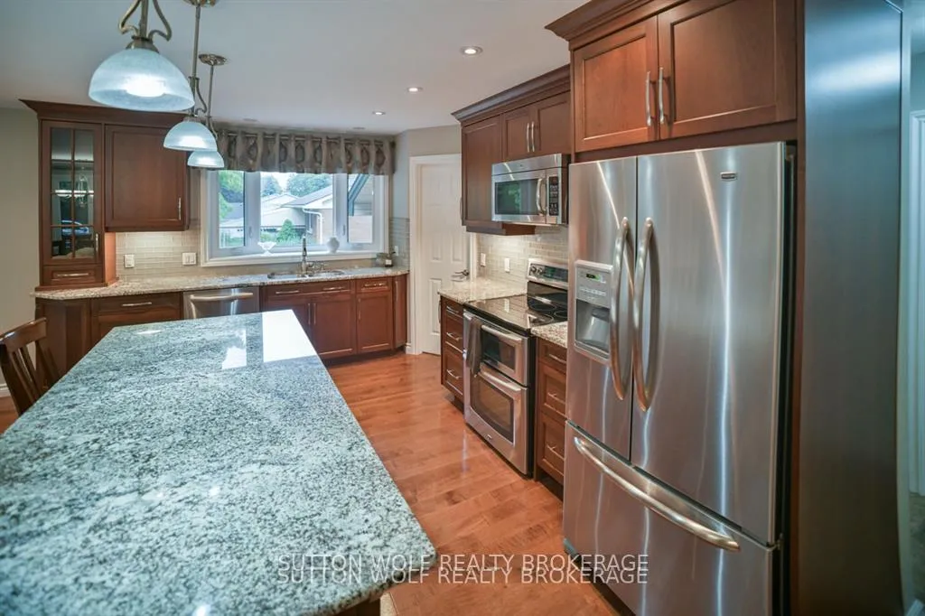 Photo 14 of 60 Sunset Avenue, Warwick, Watford — HOMEH
