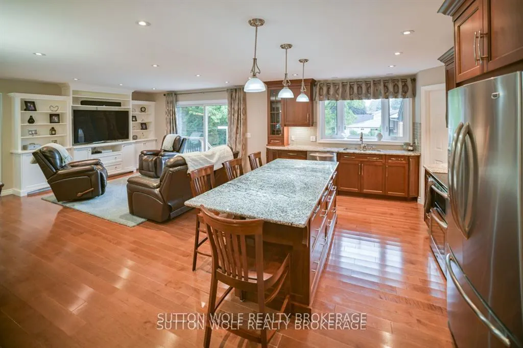 Photo 15 of 60 Sunset Avenue, Warwick, Watford — HOMEH