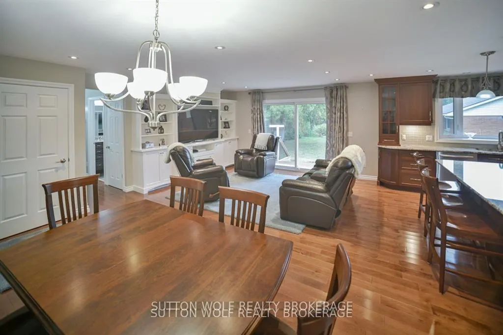 Photo 17 of 60 Sunset Avenue, Warwick, Watford — HOMEH