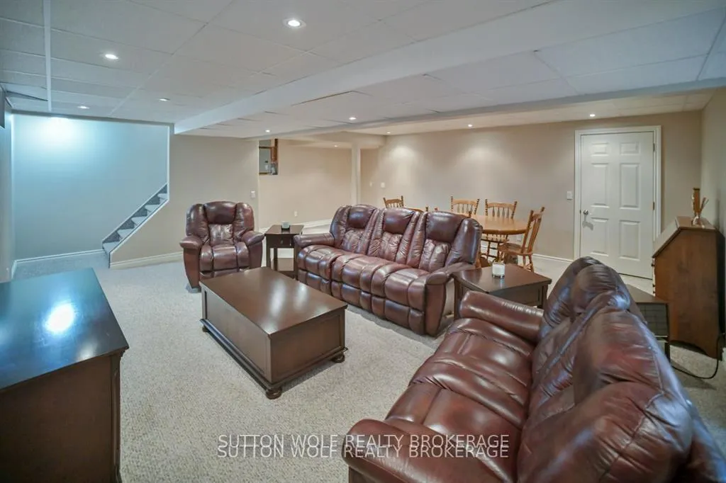 Photo 30 of 60 Sunset Avenue, Warwick, Watford — HOMEH